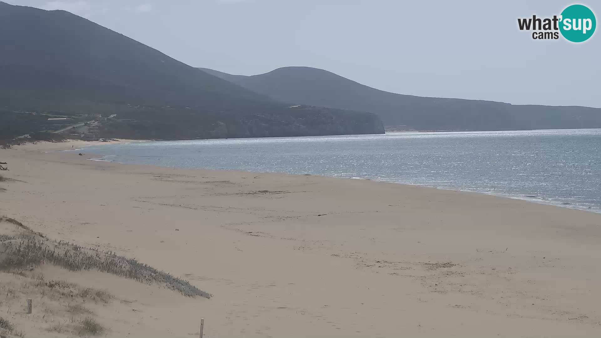 Live-Webcam am Strand von San Nicolò in Buggerru, Sardinien – Beobachten Sie die Wellen und den Sonnenuntergang