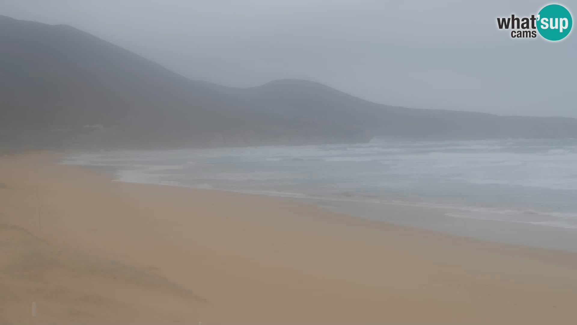 Webcam en vivo de la playa de San Nicolò en Buggerru, Cerdeña – admira las olas y los atardeceres