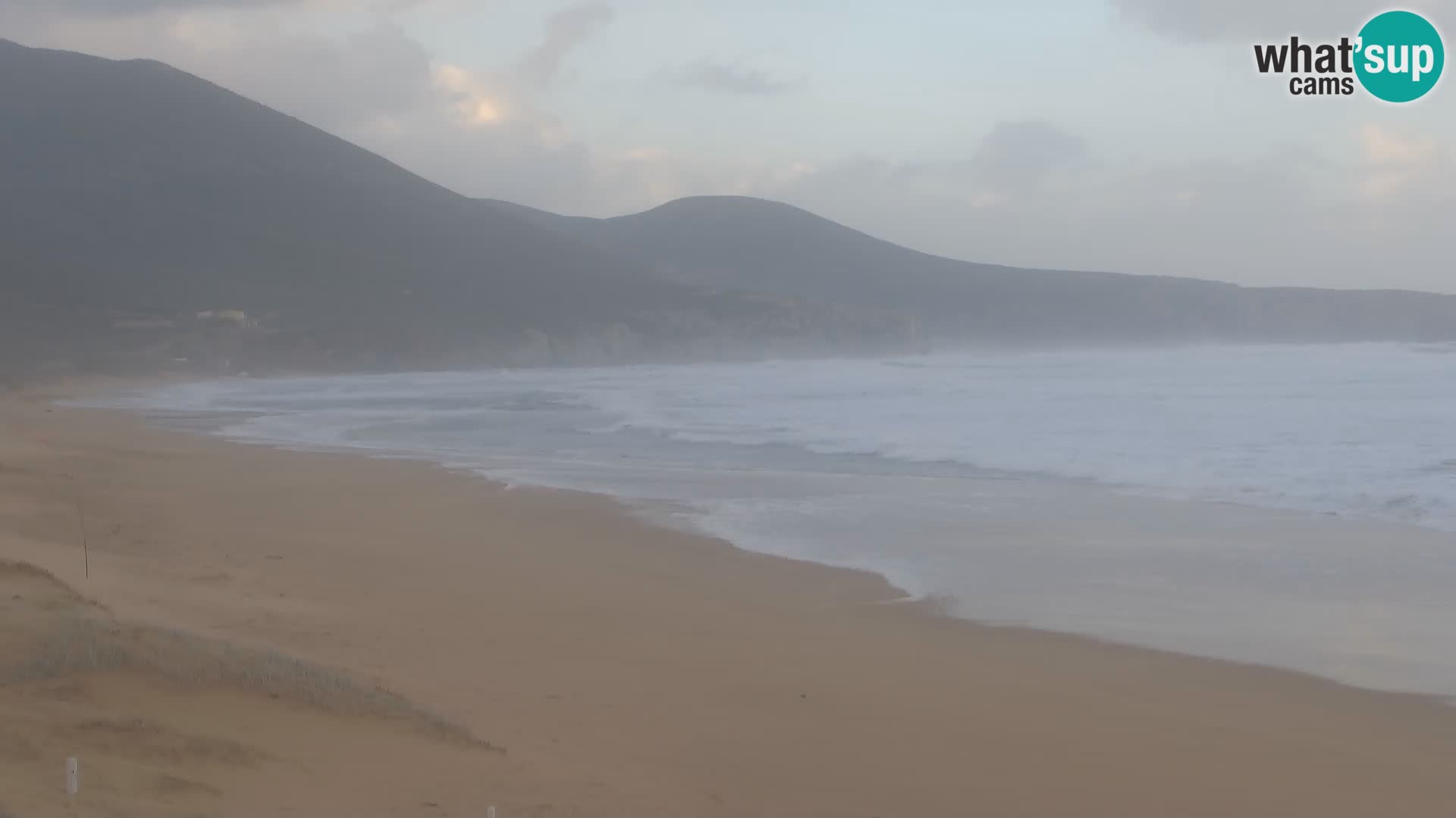 Live webcam plaže San Nicolò u Buggerru, Sardinija – uživajte u valovima i zalascima sunca