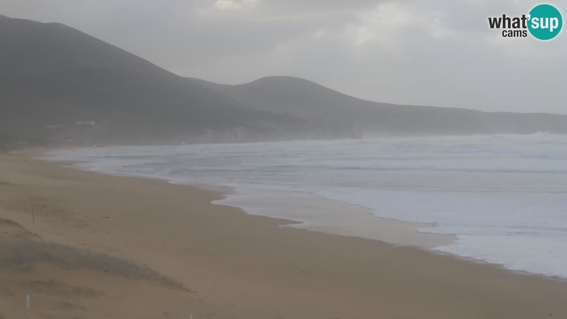 Live-Webcam am Strand von San Nicolò in Buggerru, Sardinien – Beobachten Sie die Wellen und den Sonnenuntergang