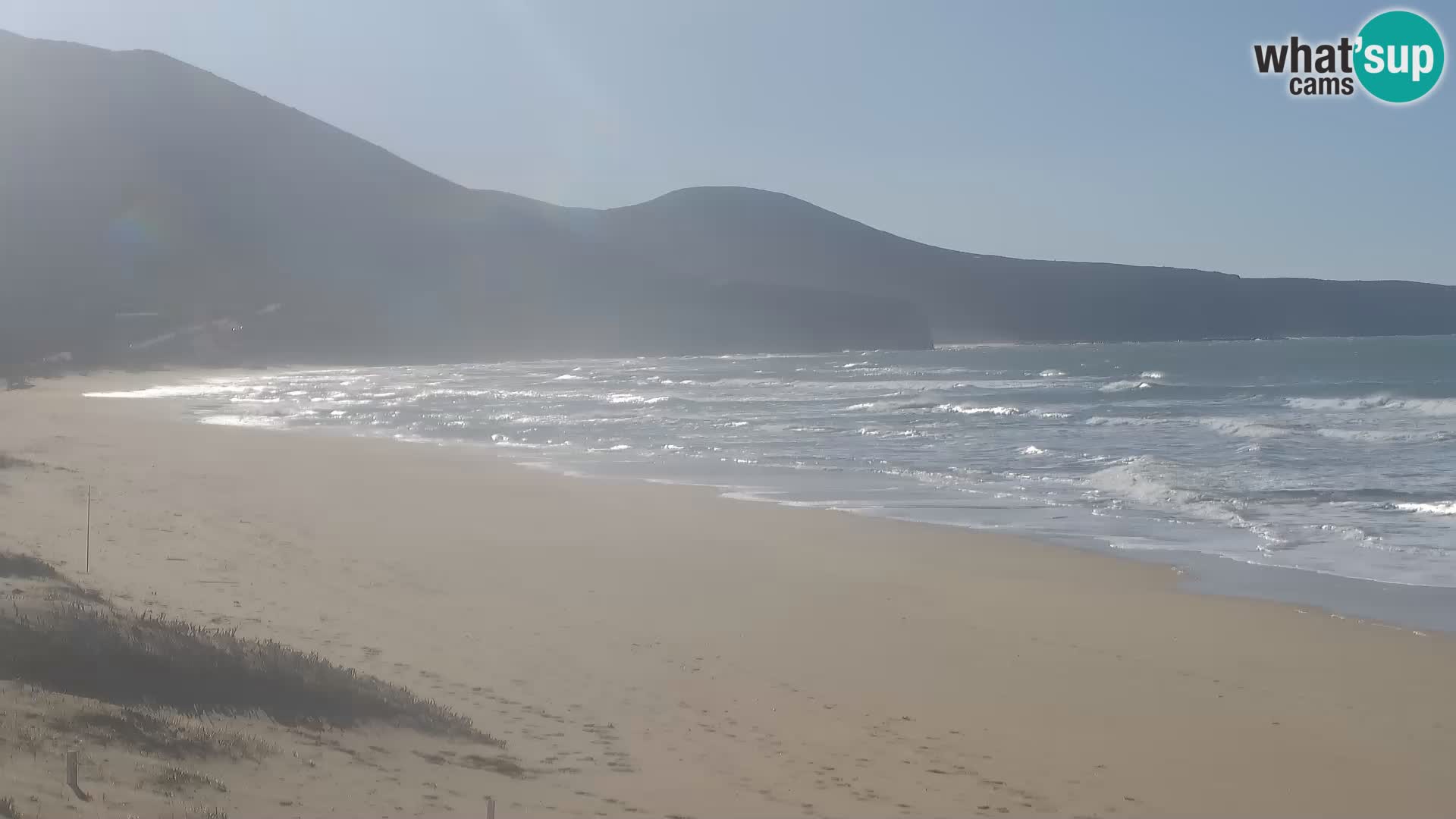 Live webcam plaže San Nicolò u Buggerru, Sardinija – uživajte u valovima i zalascima sunca