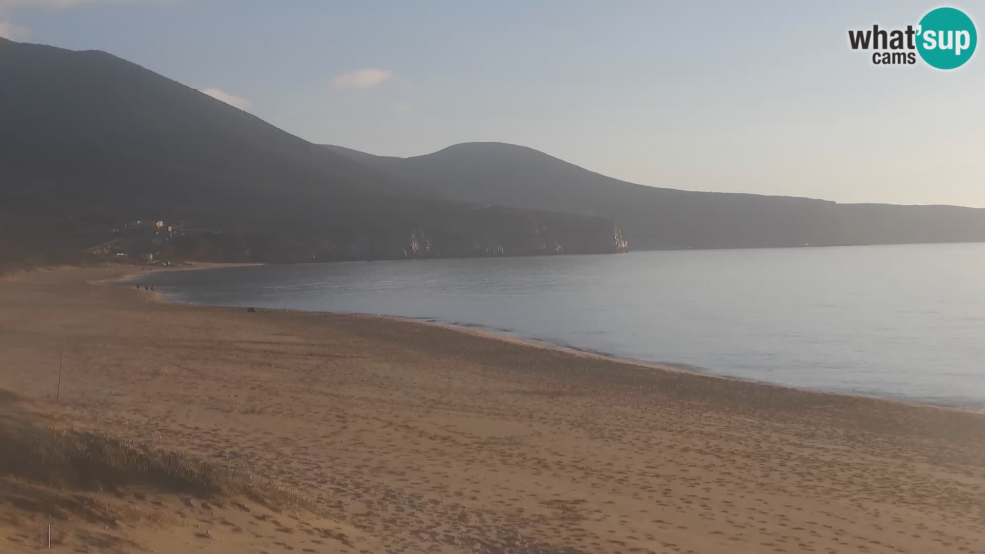 Live-Webcam am Strand von San Nicolò in Buggerru, Sardinien – Beobachten Sie die Wellen und den Sonnenuntergang