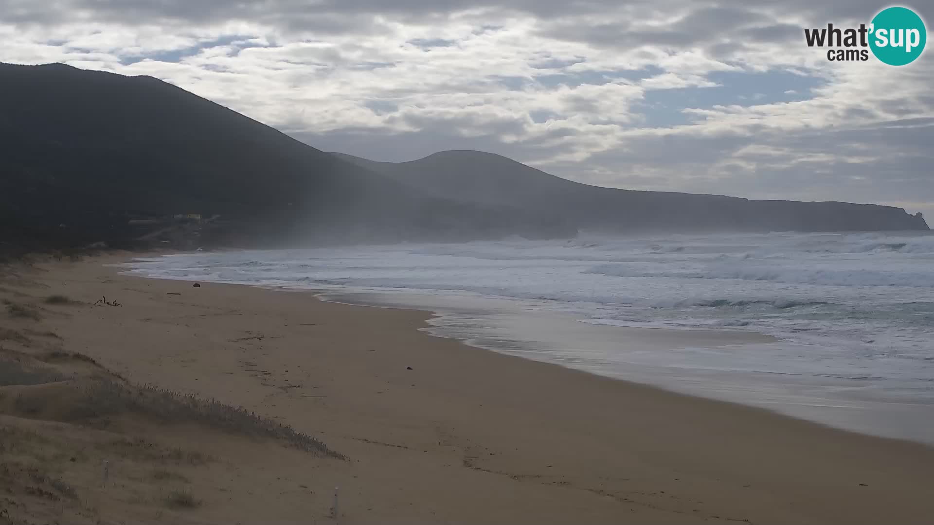 Webcam en direct de la plage de San Nicolò à Buggerru en Sardaigne – Regardez les vagues et le coucher de soleil