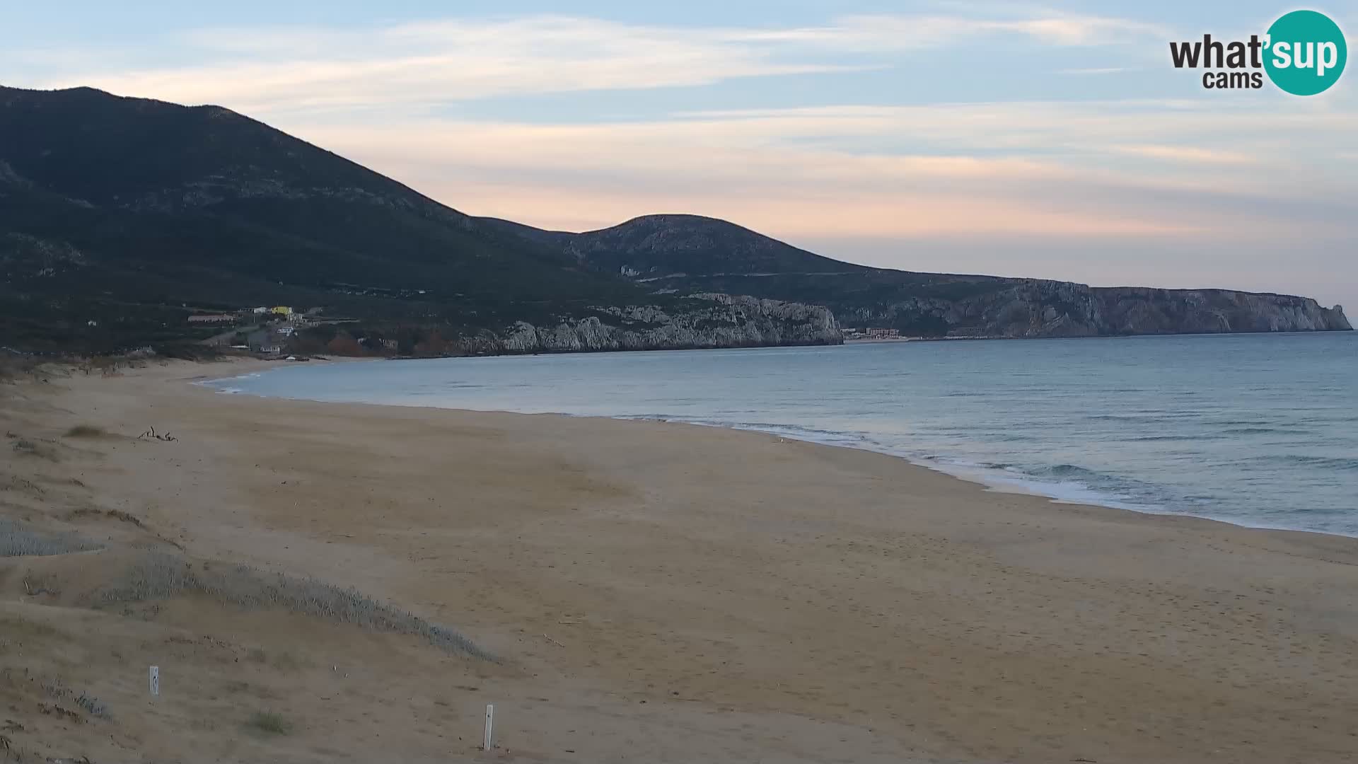 Live webcam plaže San Nicolò u Buggerru, Sardinija – uživajte u valovima i zalascima sunca