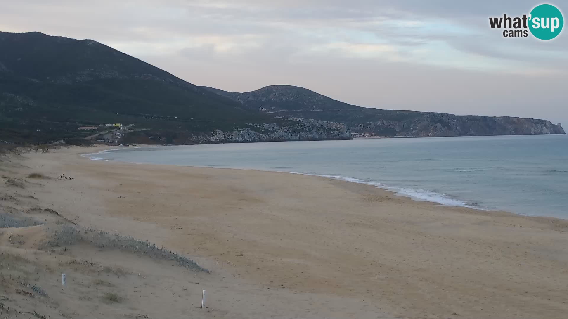 Live-Webcam am Strand von San Nicolò in Buggerru, Sardinien – Beobachten Sie die Wellen und den Sonnenuntergang