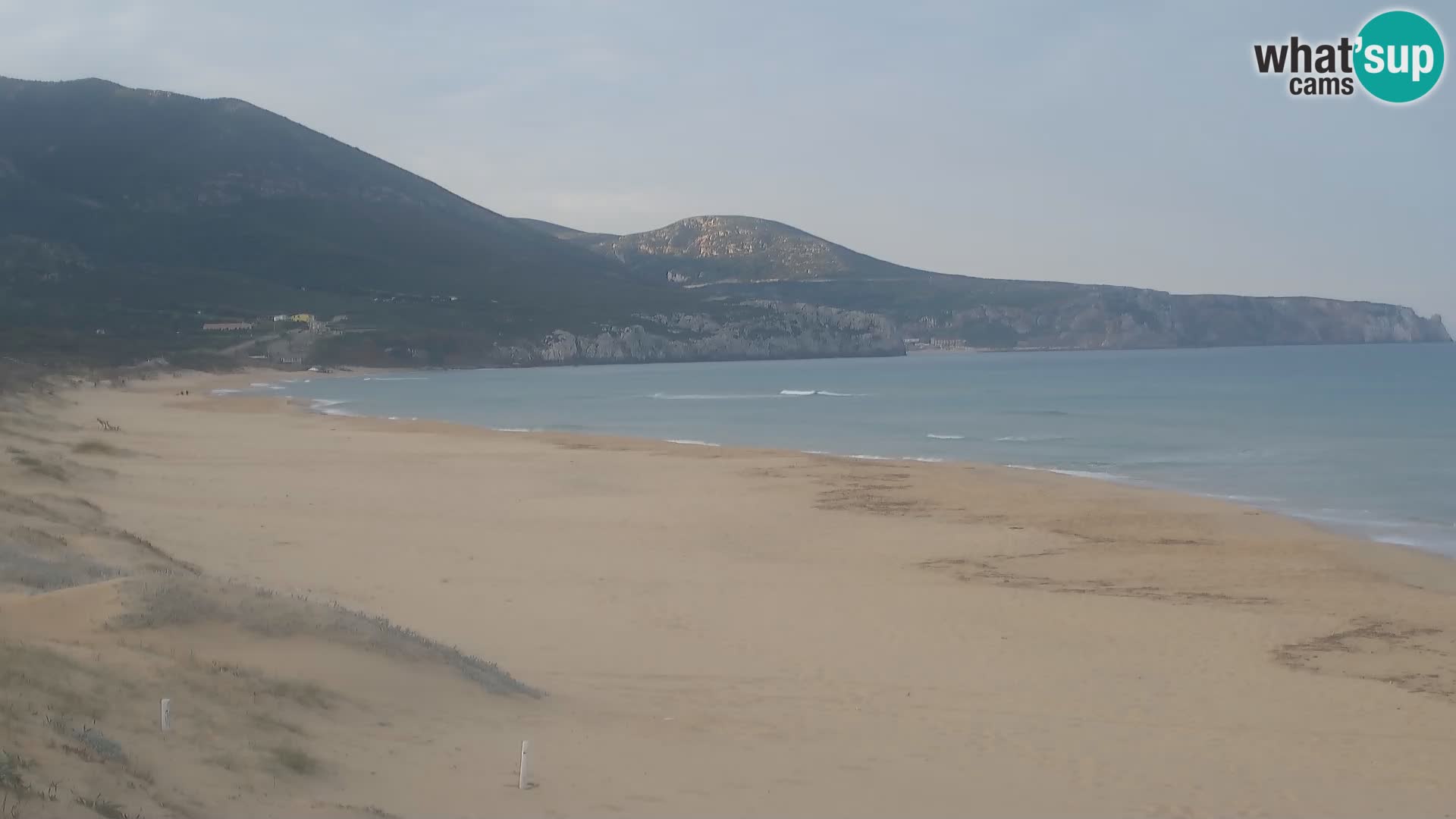 Live-Webcam am Strand von San Nicolò in Buggerru, Sardinien – Beobachten Sie die Wellen und den Sonnenuntergang