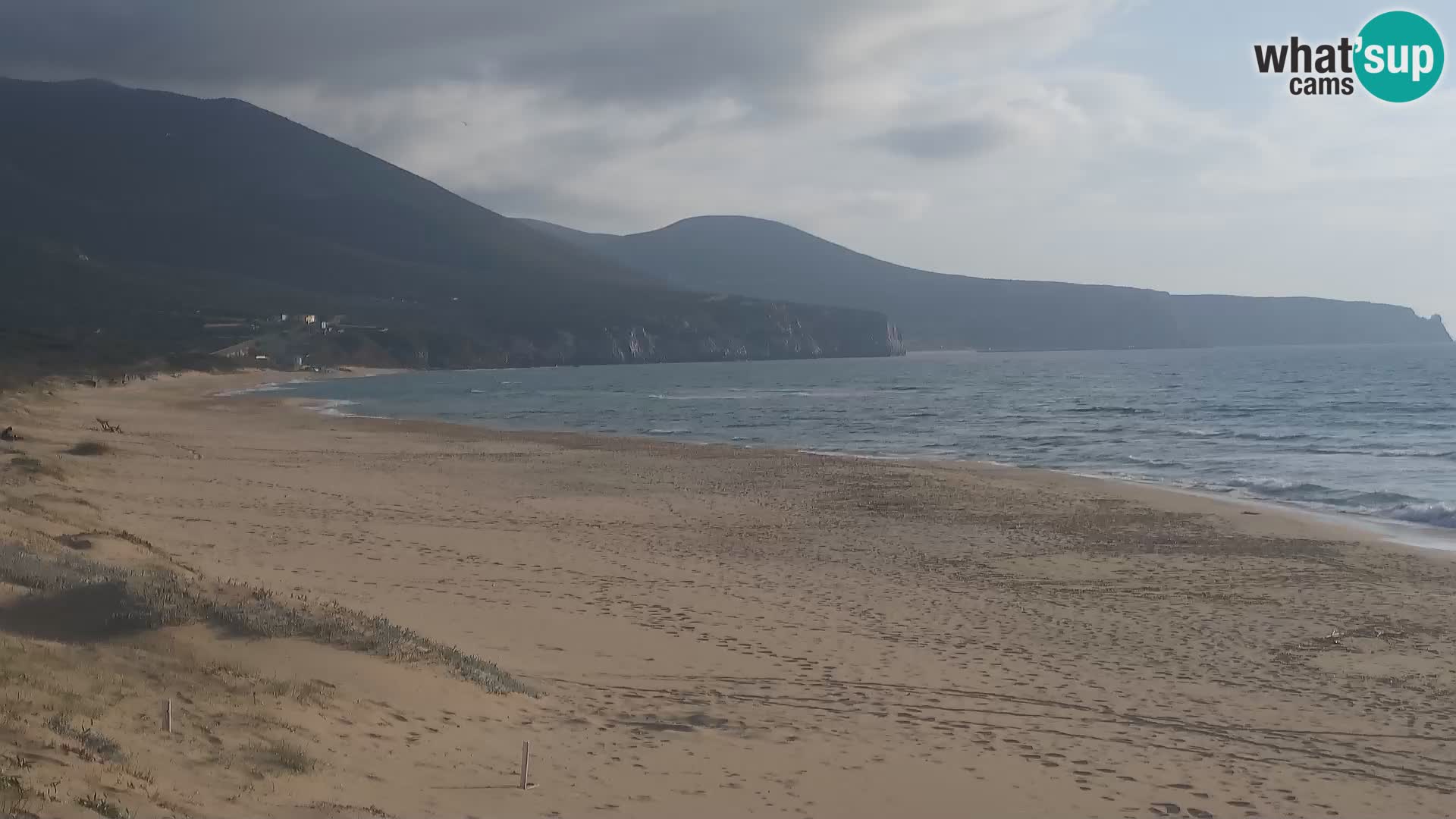 Live-Webcam am Strand von San Nicolò in Buggerru, Sardinien – Beobachten Sie die Wellen und den Sonnenuntergang