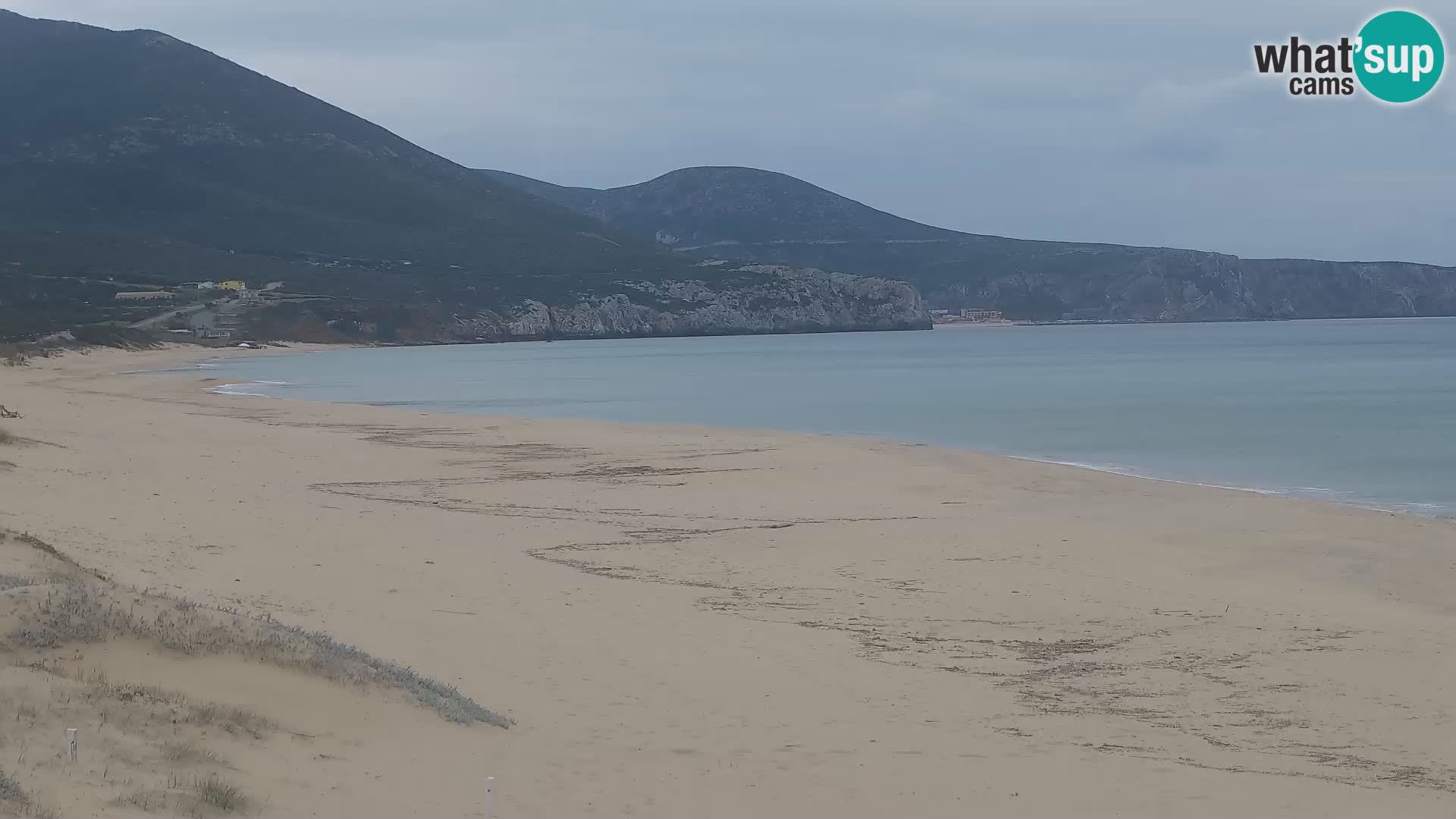 Webcam en vivo de la playa de San Nicolò en Buggerru, Cerdeña – admira las olas y los atardeceres