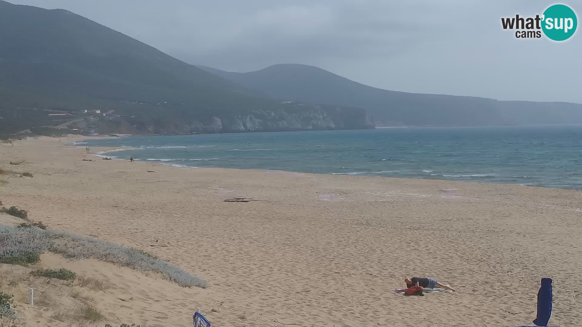 Live-Webcam am Strand von San Nicolò in Buggerru, Sardinien – Beobachten Sie die Wellen und den Sonnenuntergang
