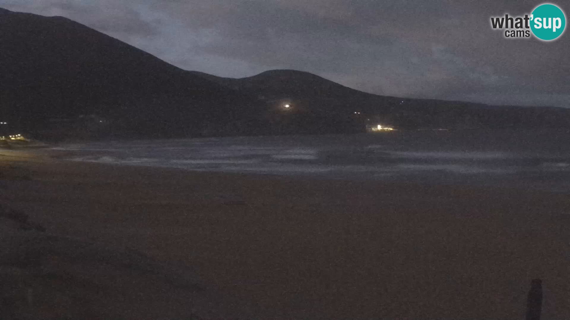 Webcam en direct de la plage de San Nicolò à Buggerru en Sardaigne – Regardez les vagues et le coucher de soleil