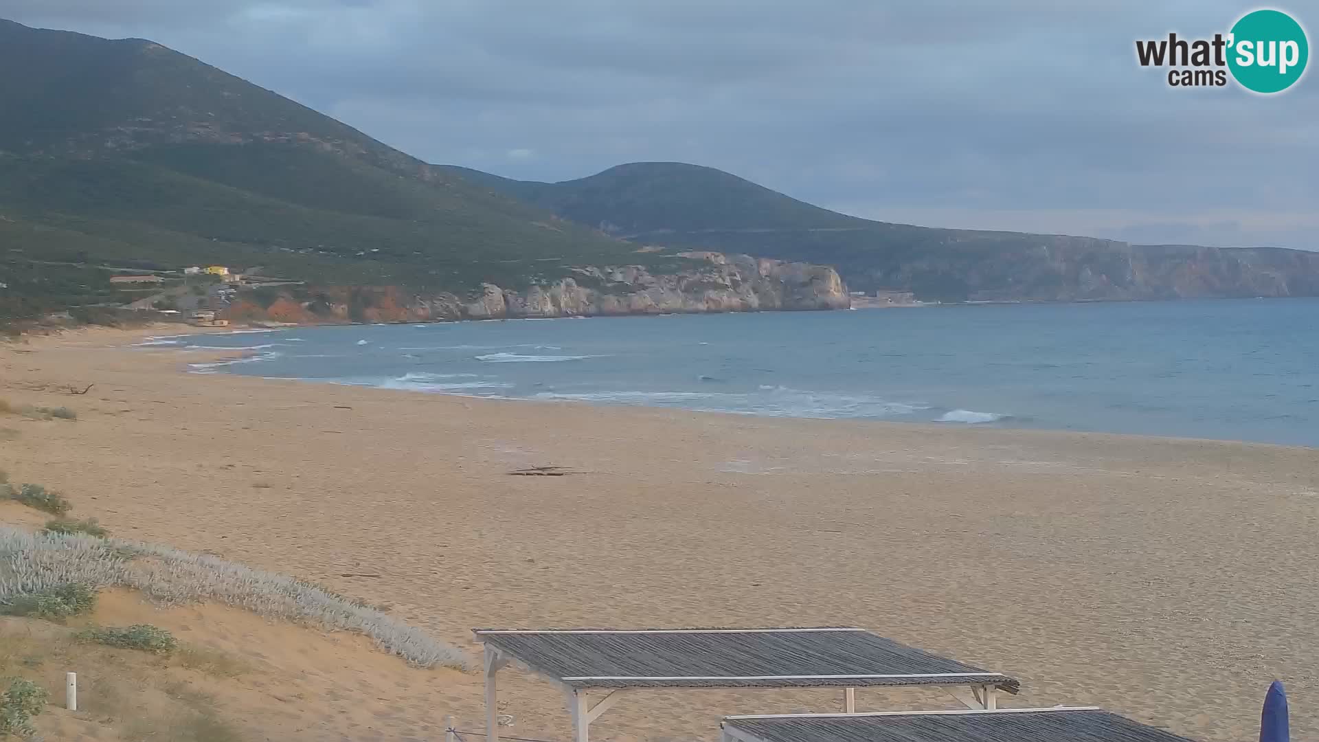 Live webcam plaže San Nicolò u Buggerru, Sardinija – uživajte u valovima i zalascima sunca