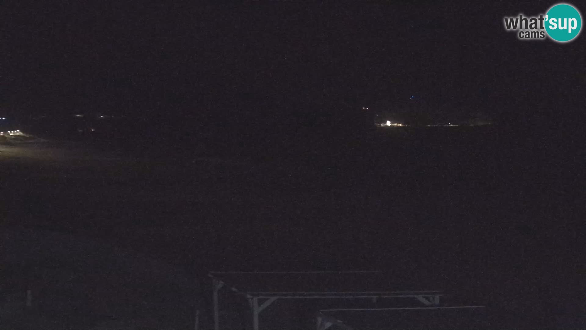 Spletna kamera plaže San Nicolò v Buggerruju, Sardinija – uživajte v valovih in sončnih zahodih
