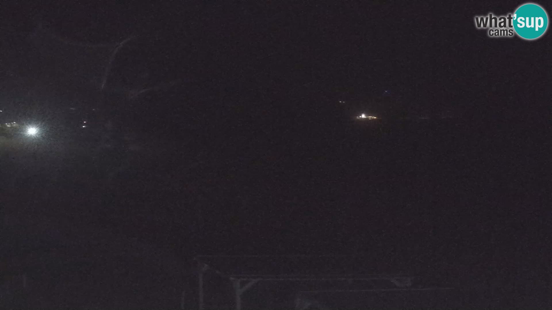 Spletna kamera plaže San Nicolò v Buggerruju, Sardinija – uživajte v valovih in sončnih zahodih