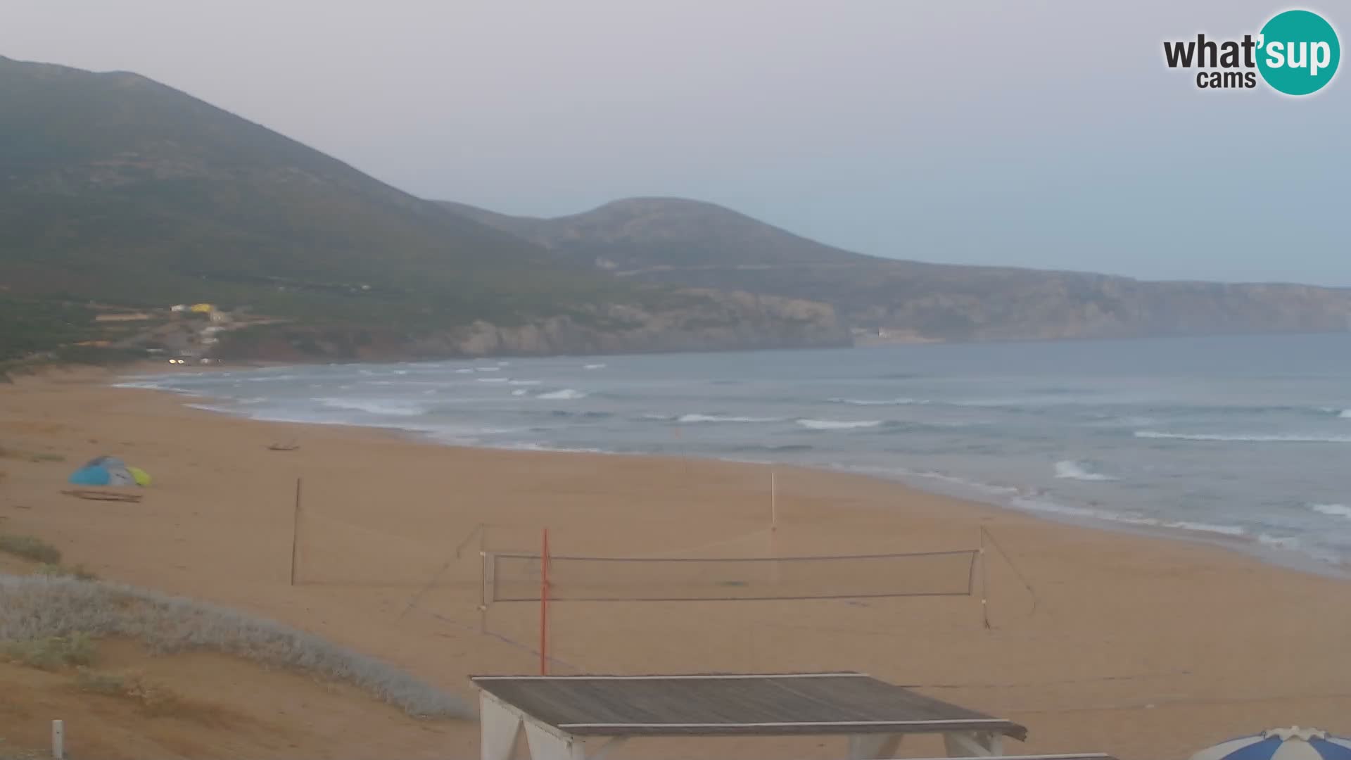Webcam en direct de la plage de San Nicolò à Buggerru en Sardaigne – Regardez les vagues et le coucher de soleil