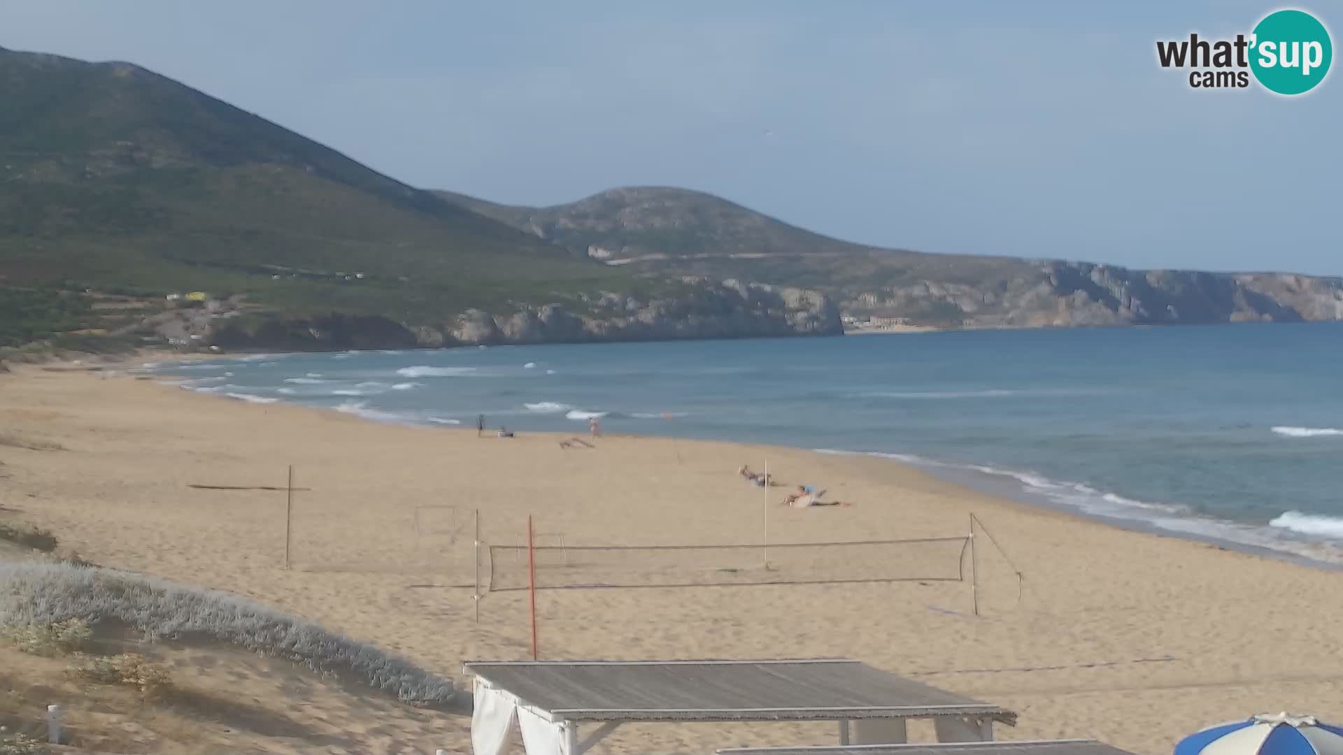 Webcam en vivo de la playa de San Nicolò en Buggerru, Cerdeña – admira las olas y los atardeceres