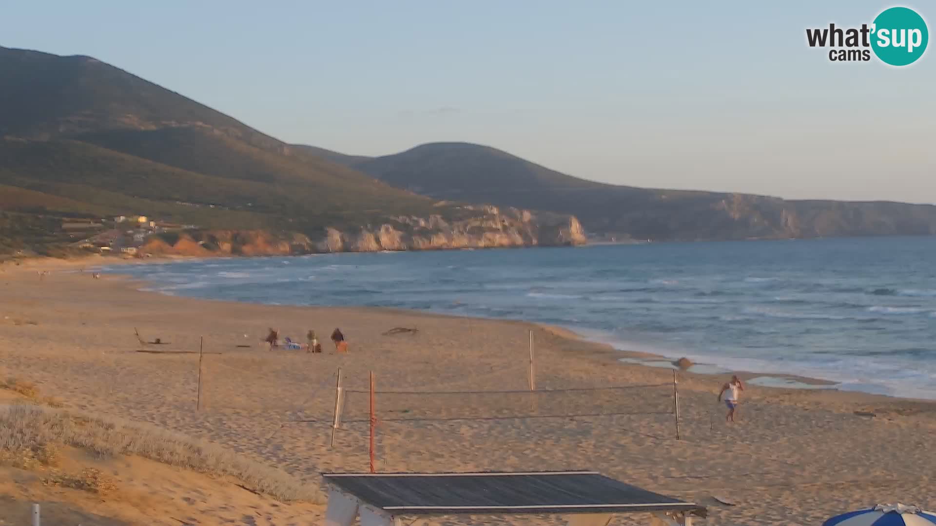 Live-Webcam am Strand von San Nicolò in Buggerru, Sardinien – Beobachten Sie die Wellen und den Sonnenuntergang