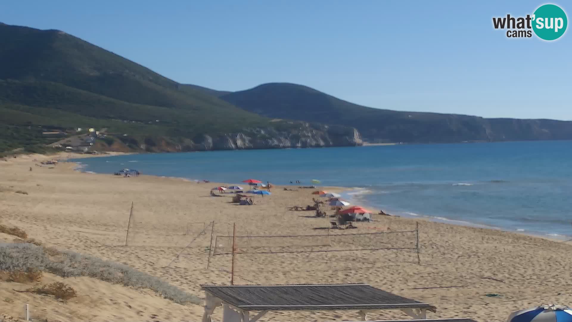 Webcam en vivo de la playa de San Nicolò en Buggerru, Cerdeña – admira las olas y los atardeceres