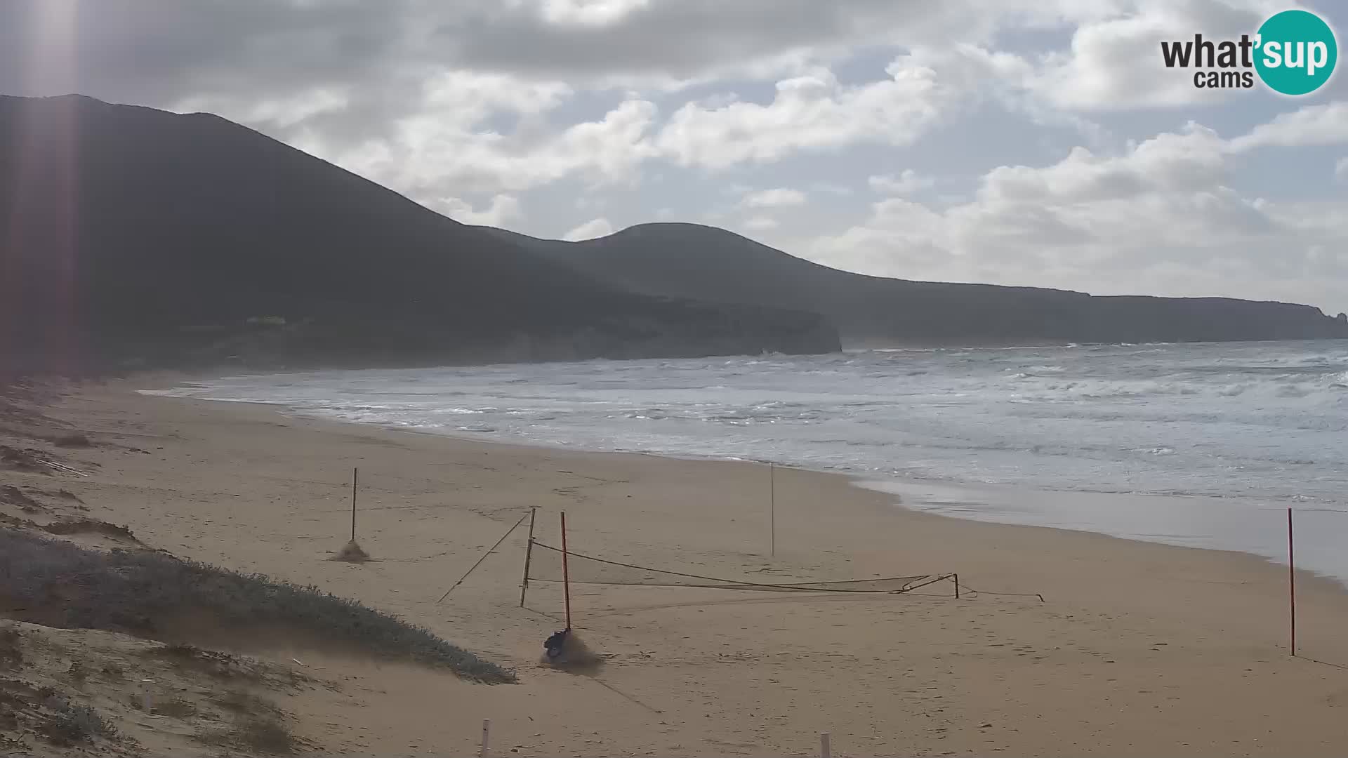 Live-Webcam am Strand von San Nicolò in Buggerru, Sardinien – Beobachten Sie die Wellen und den Sonnenuntergang