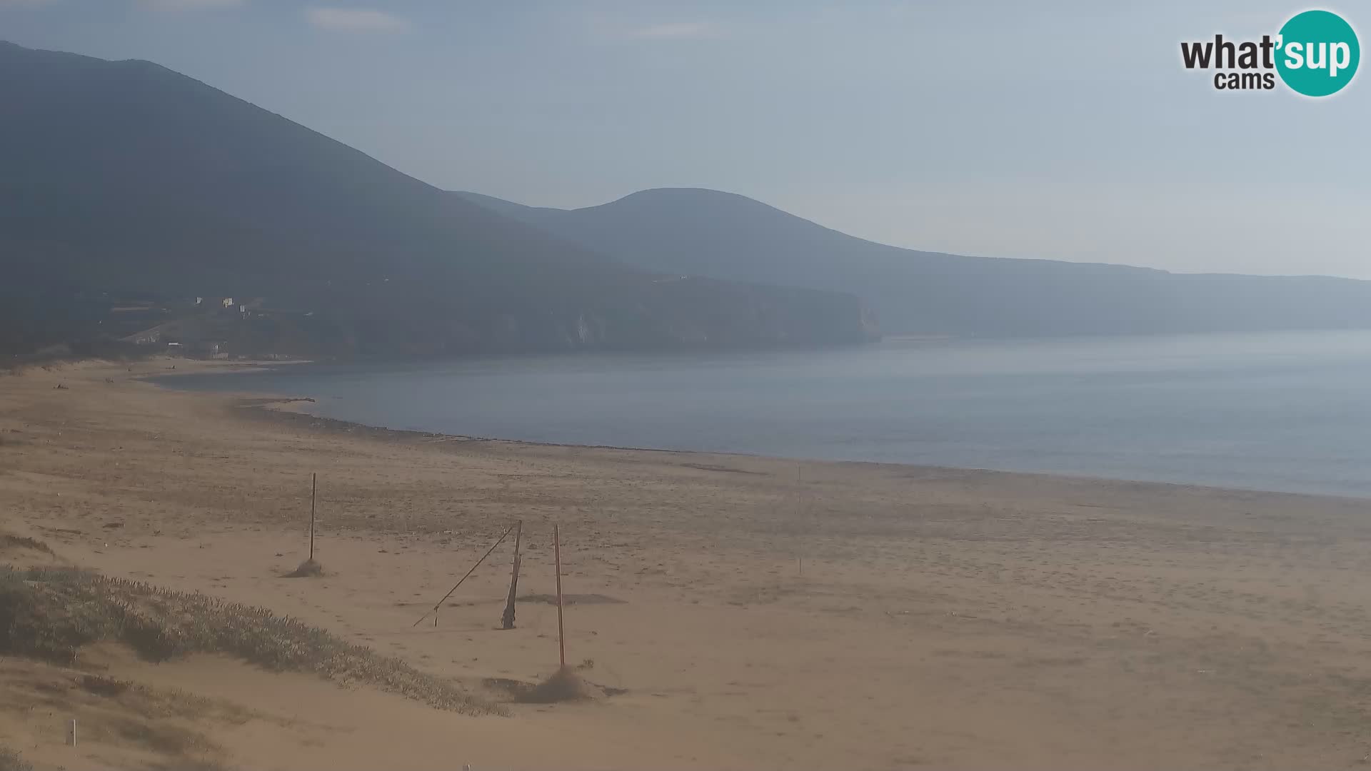 Live-Webcam am Strand von San Nicolò in Buggerru, Sardinien – Beobachten Sie die Wellen und den Sonnenuntergang