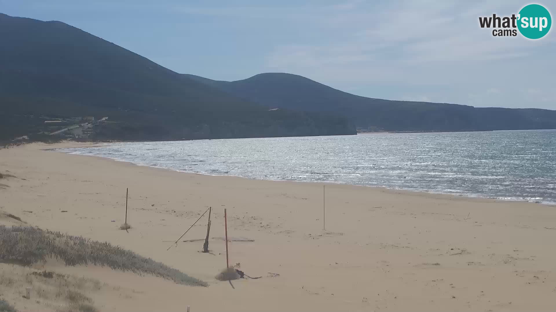 Live-Webcam am Strand von San Nicolò in Buggerru, Sardinien – Beobachten Sie die Wellen und den Sonnenuntergang