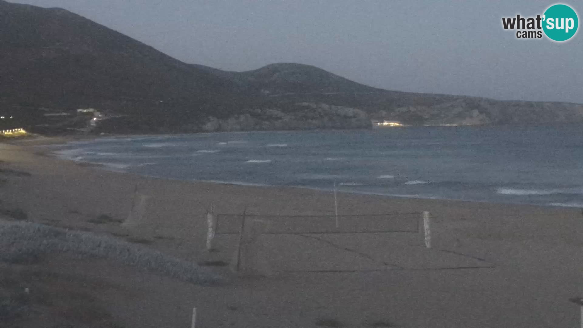 Webcam en vivo de la playa de San Nicolò en Buggerru, Cerdeña – admira las olas y los atardeceres
