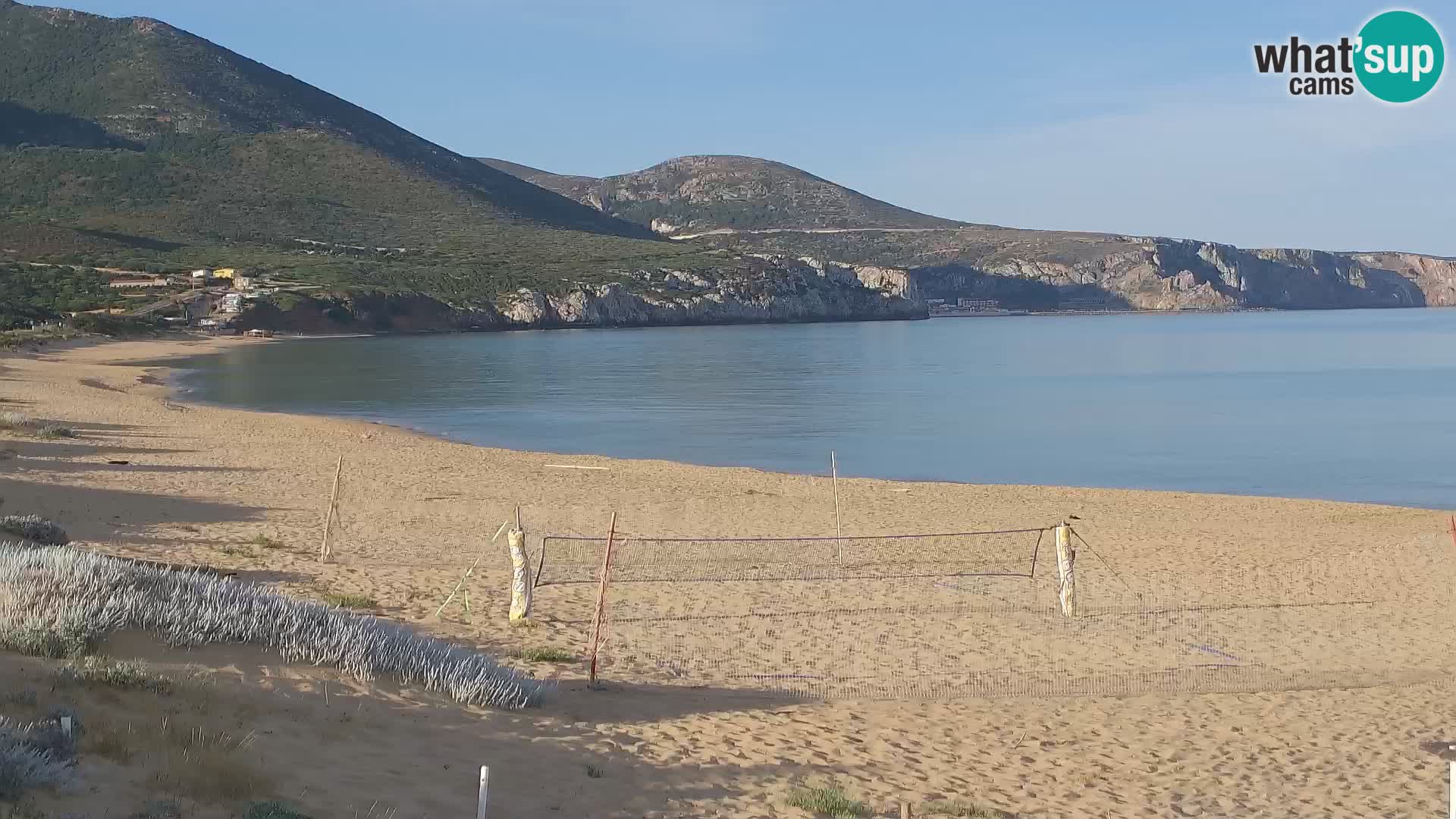 Webcam en vivo de la playa de San Nicolò en Buggerru, Cerdeña – admira las olas y los atardeceres