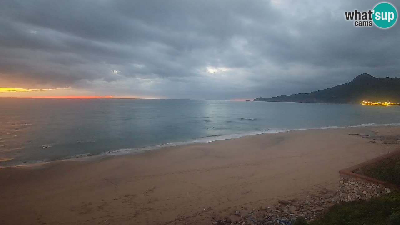Kamera Sardinija | Buggerru – plaža San Nicolò