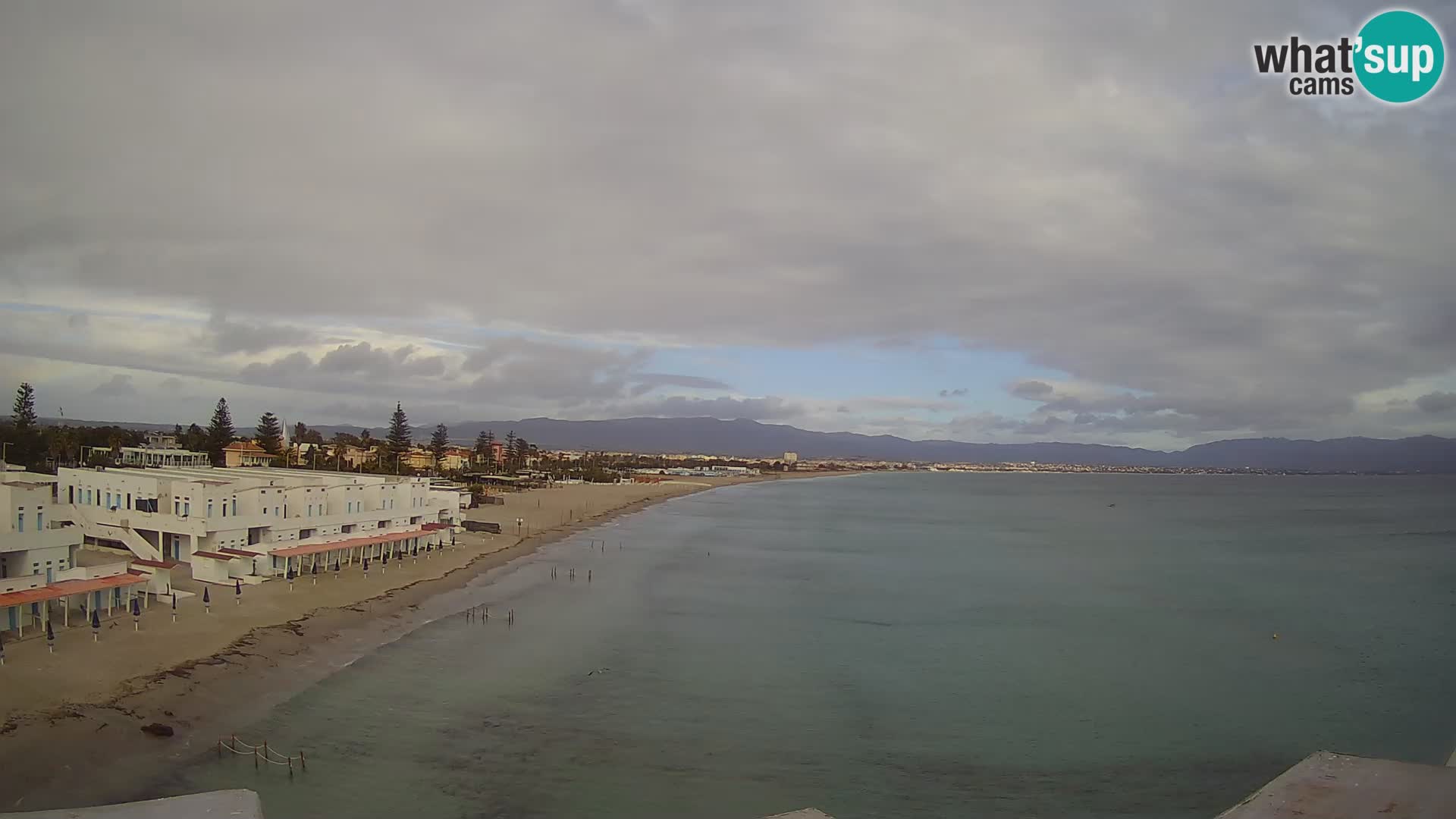 Web kamera uživo Cagliarski zaljev – plaža Poetto – Sardinija