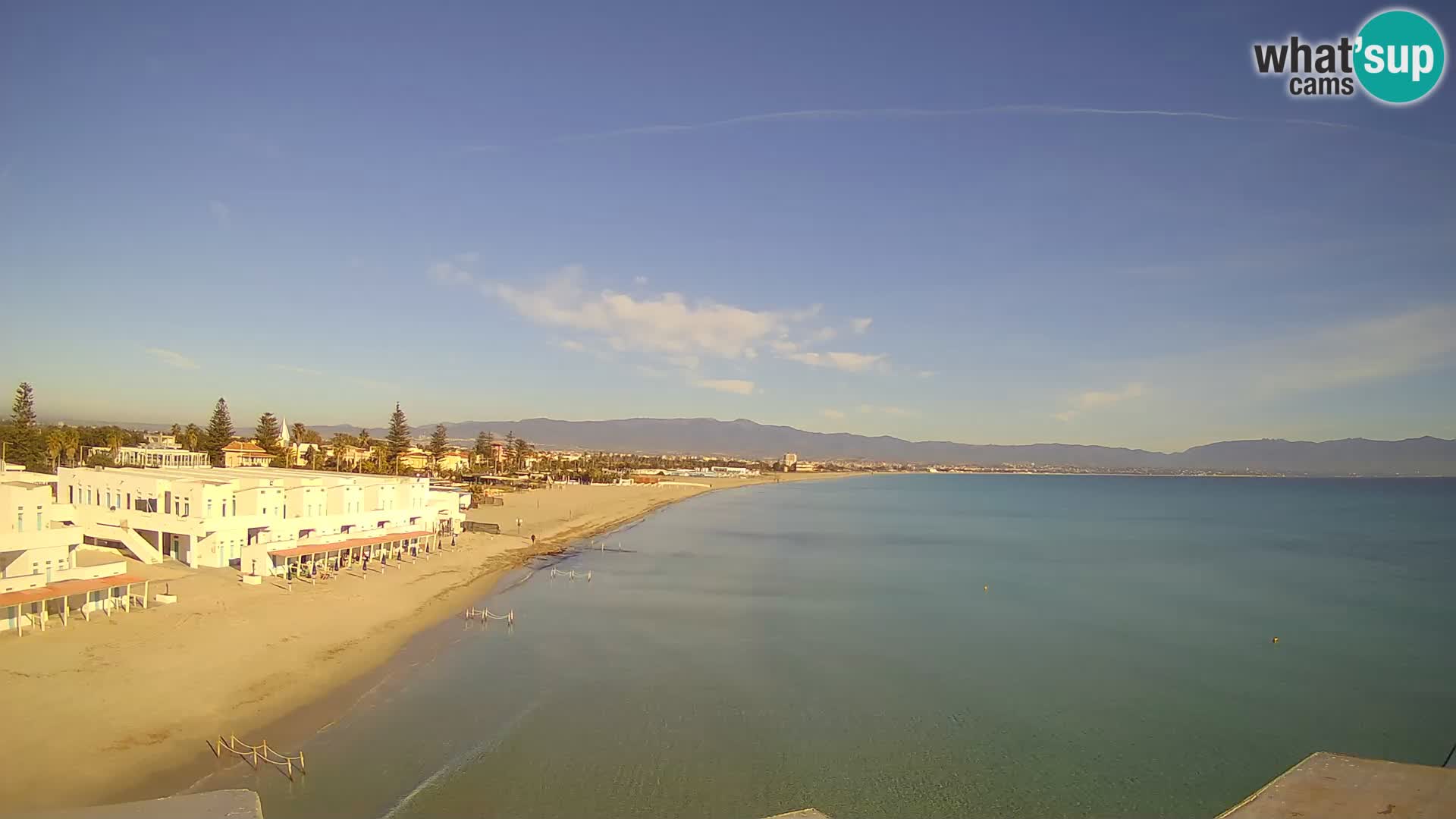 Web kamera uživo Cagliarski zaljev – plaža Poetto – Sardinija