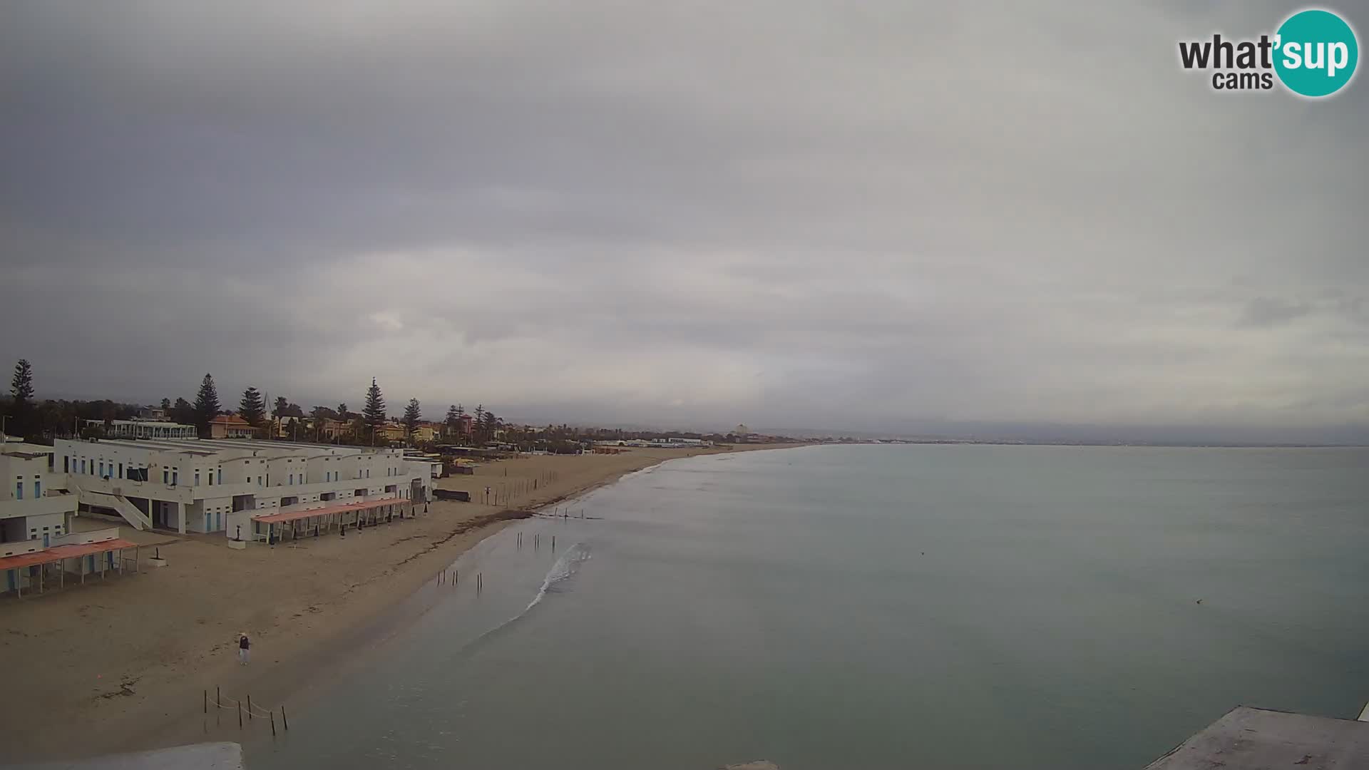 Spletna kamera v živo Cagliarski zaliv – plaža Poetto – Sardinija