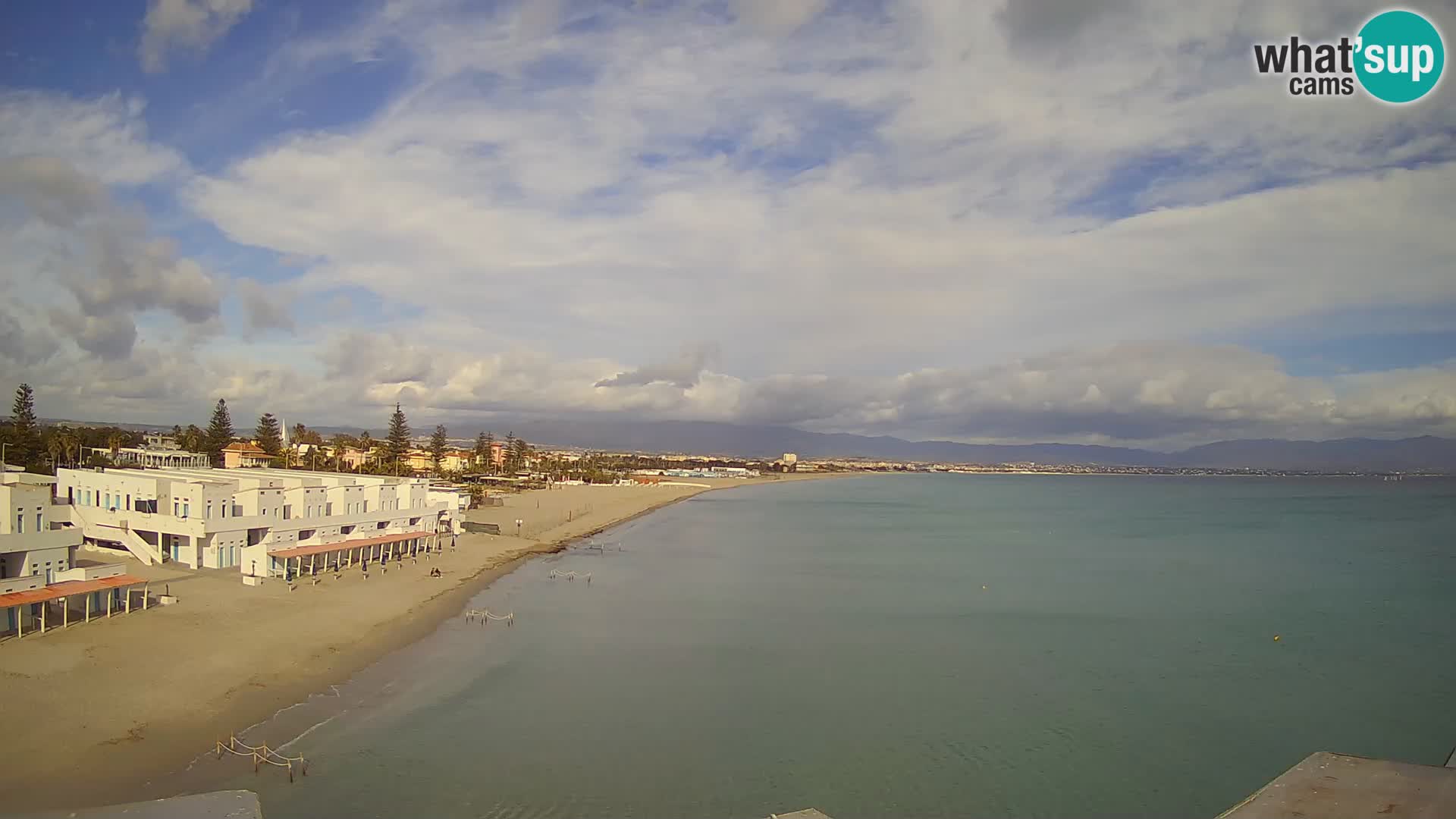 Web kamera uživo Cagliarski zaljev – plaža Poetto – Sardinija