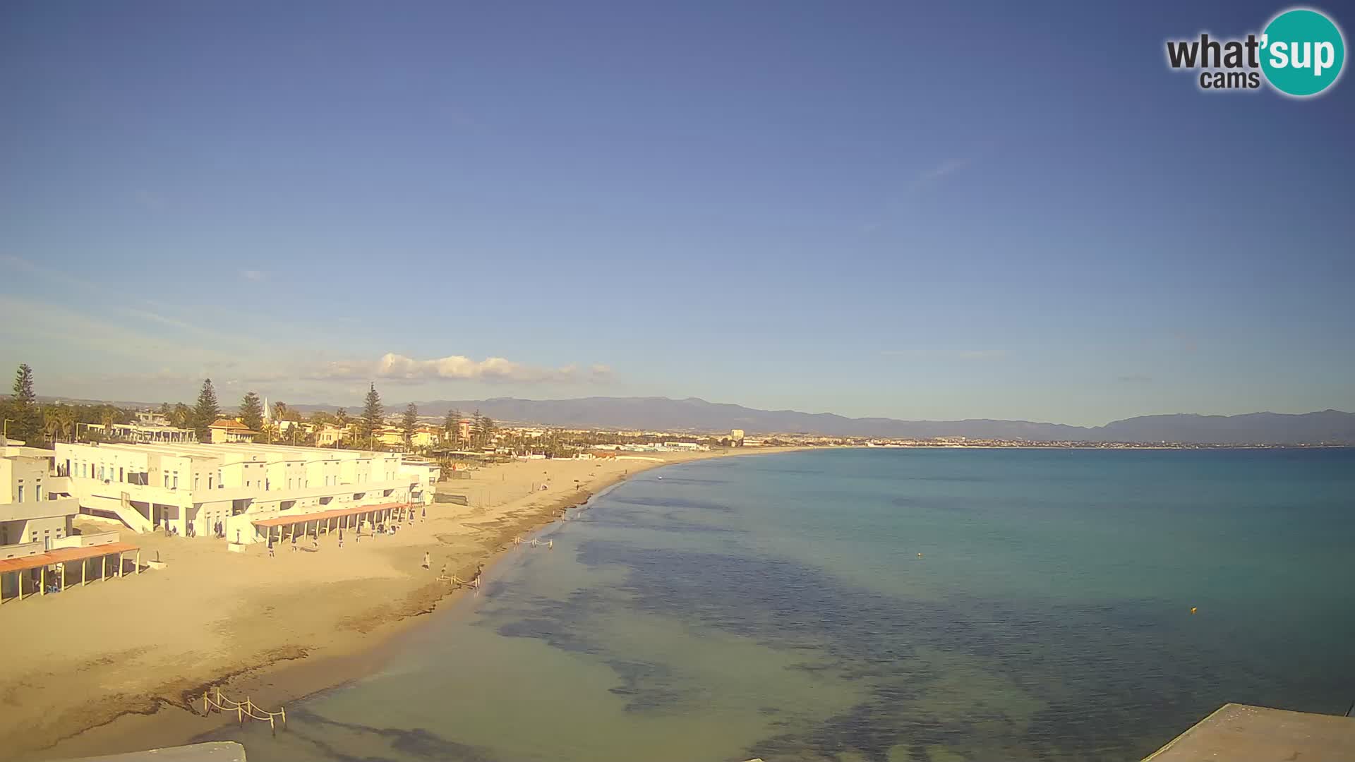 Spletna kamera v živo Cagliarski zaliv – plaža Poetto – Sardinija