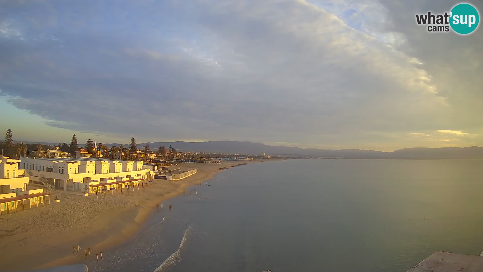 Web kamera uživo Cagliarski zaljev – plaža Poetto – Sardinija