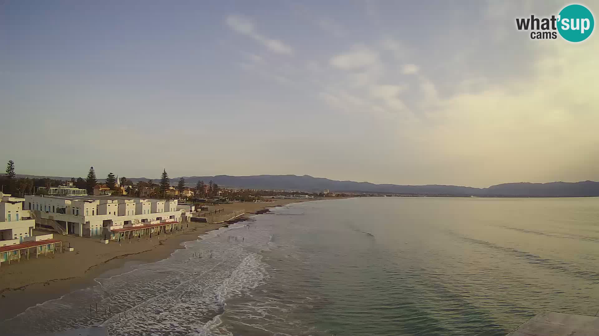 Web kamera uživo Cagliarski zaljev – plaža Poetto – Sardinija