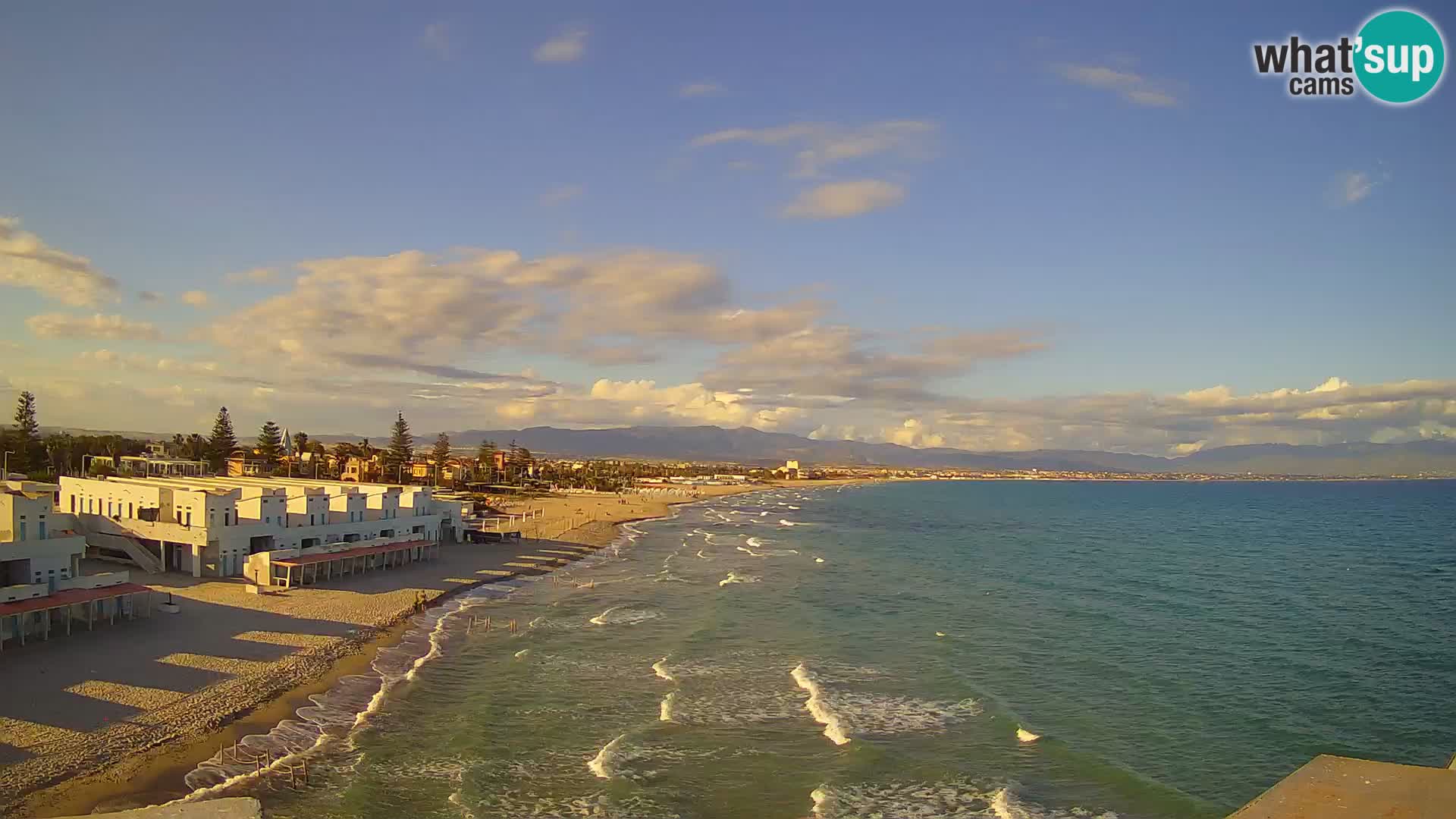Web kamera uživo Cagliarski zaljev – plaža Poetto – Sardinija