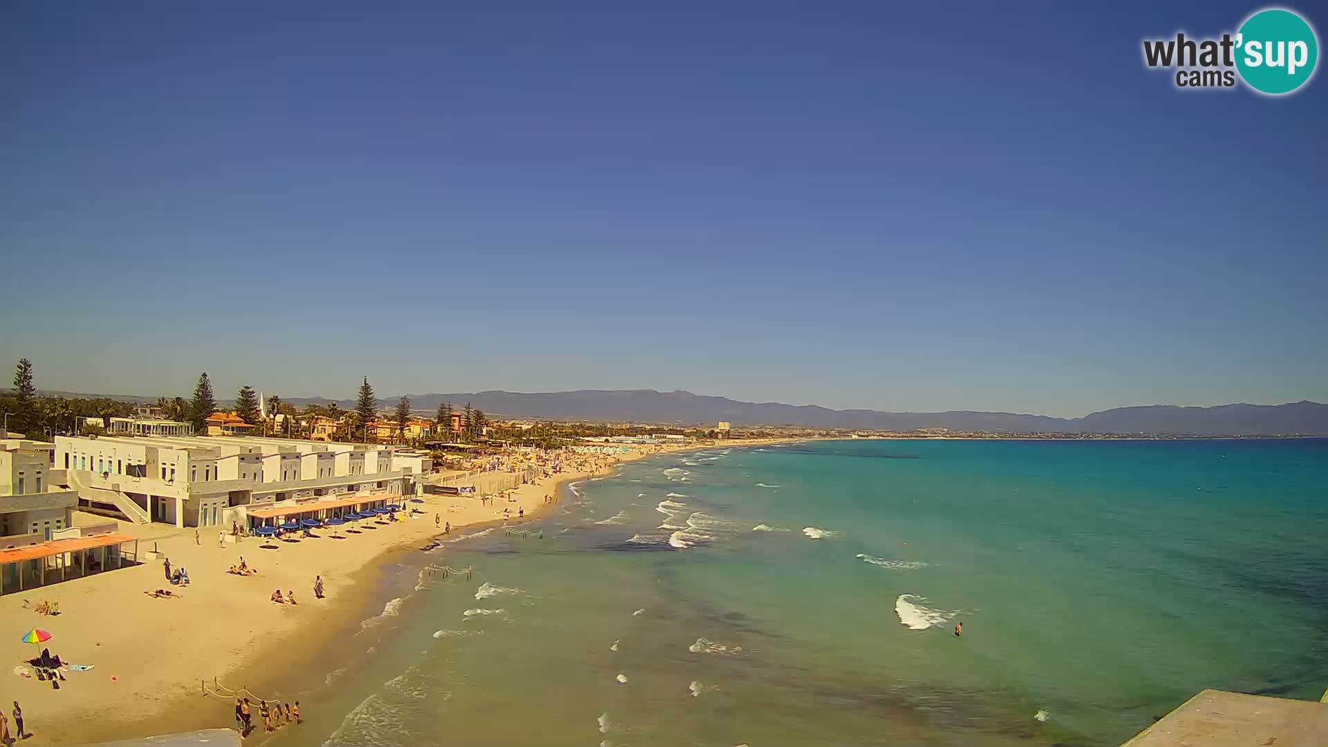 Spletna kamera v živo Cagliarski zaliv – plaža Poetto – Sardinija