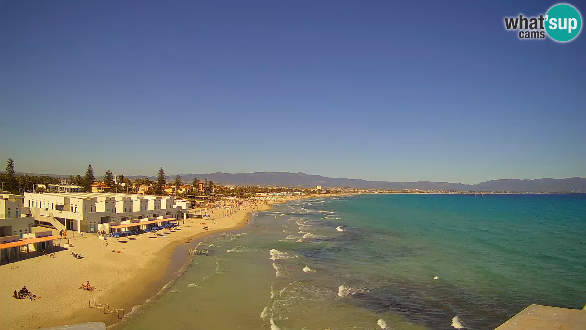 Spletna kamera v živo Cagliarski zaliv – plaža Poetto – Sardinija