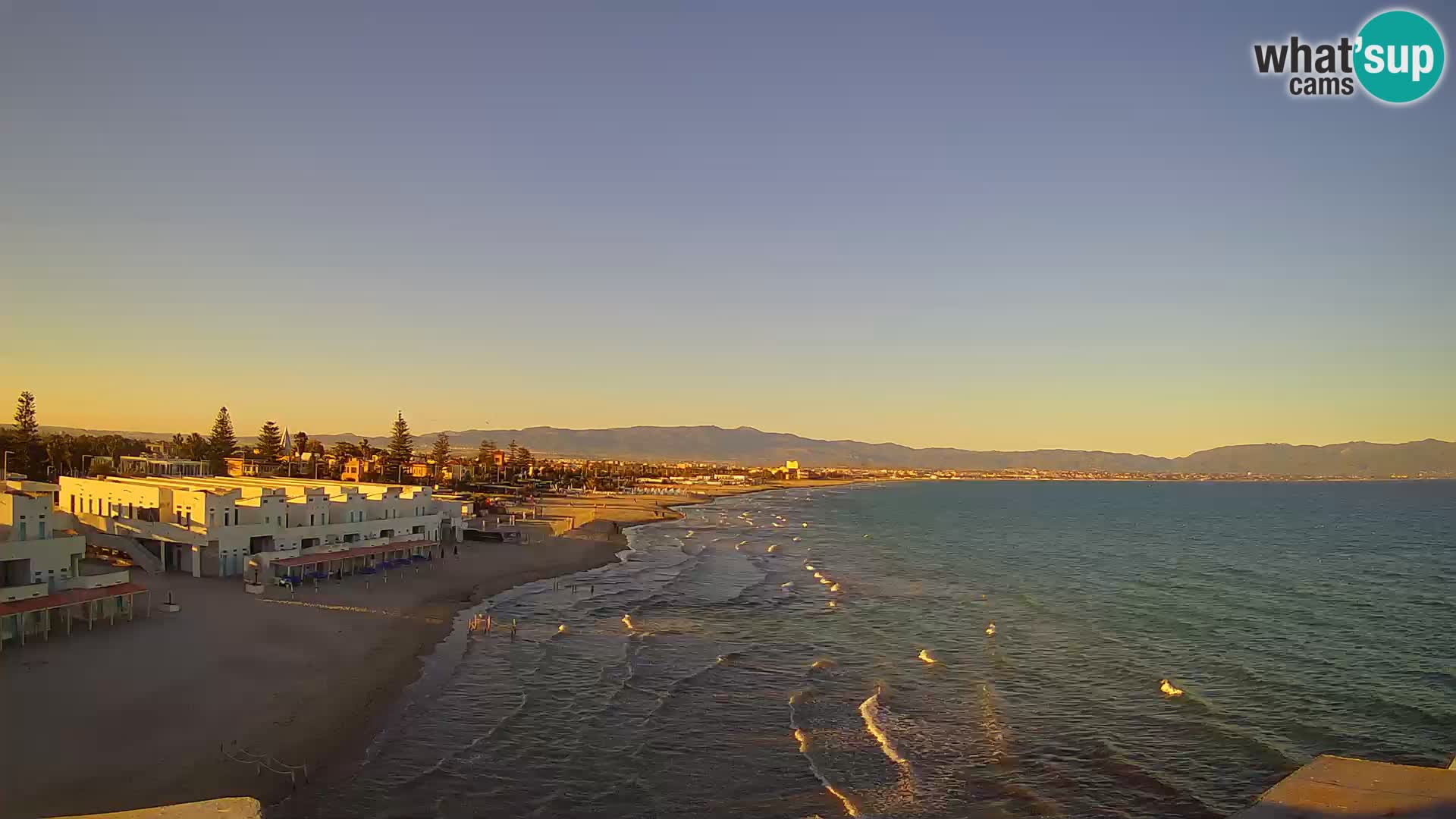 Web kamera uživo Cagliarski zaljev – plaža Poetto – Sardinija