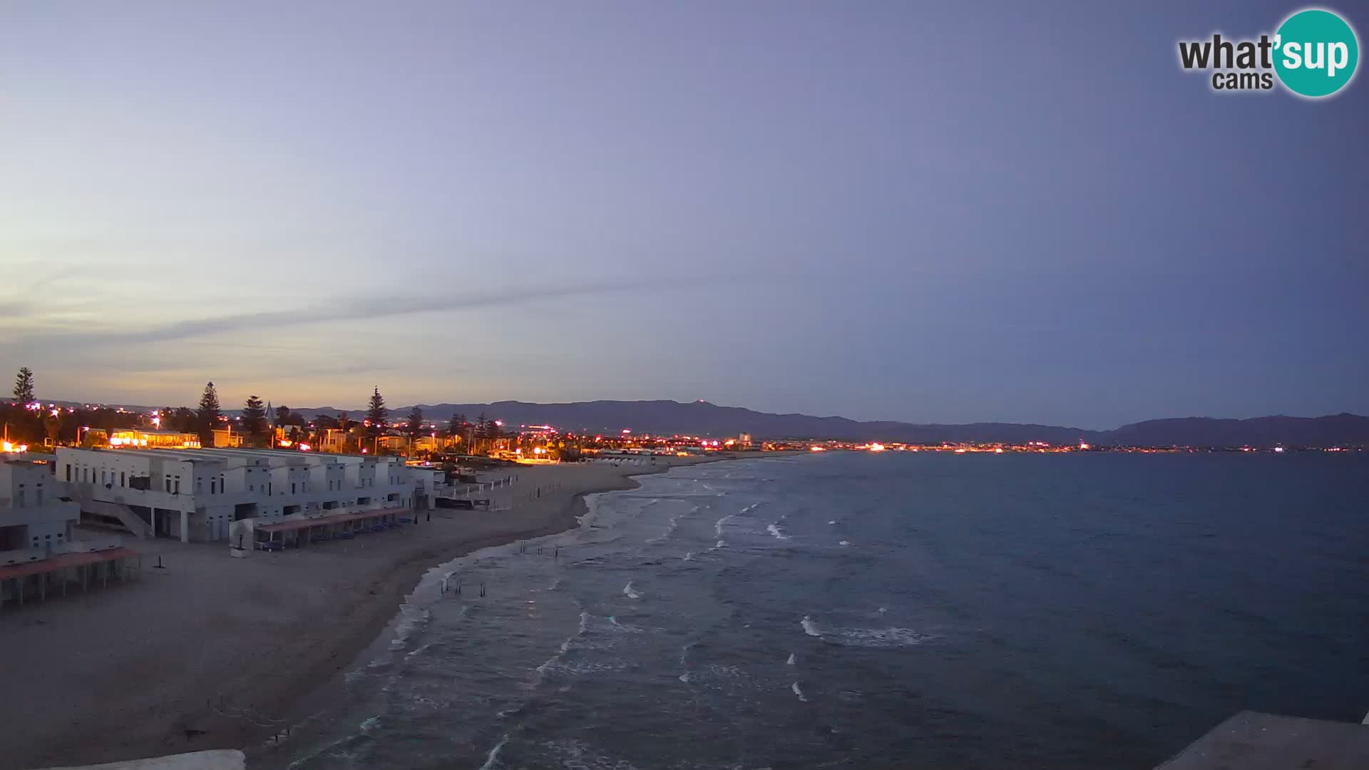 Spletna kamera v živo Cagliarski zaliv – plaža Poetto – Sardinija