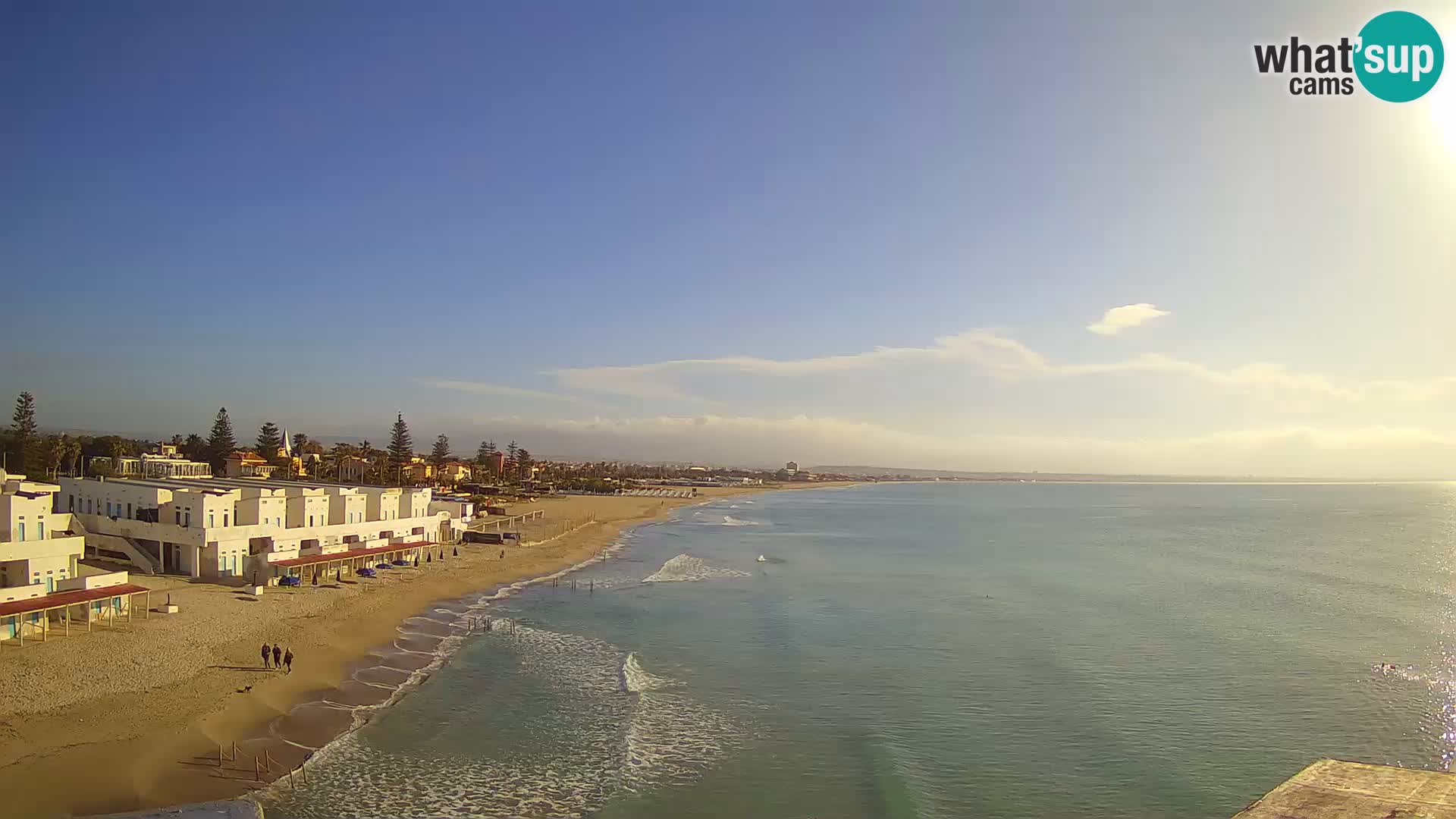 Web kamera uživo Cagliarski zaljev – plaža Poetto – Sardinija