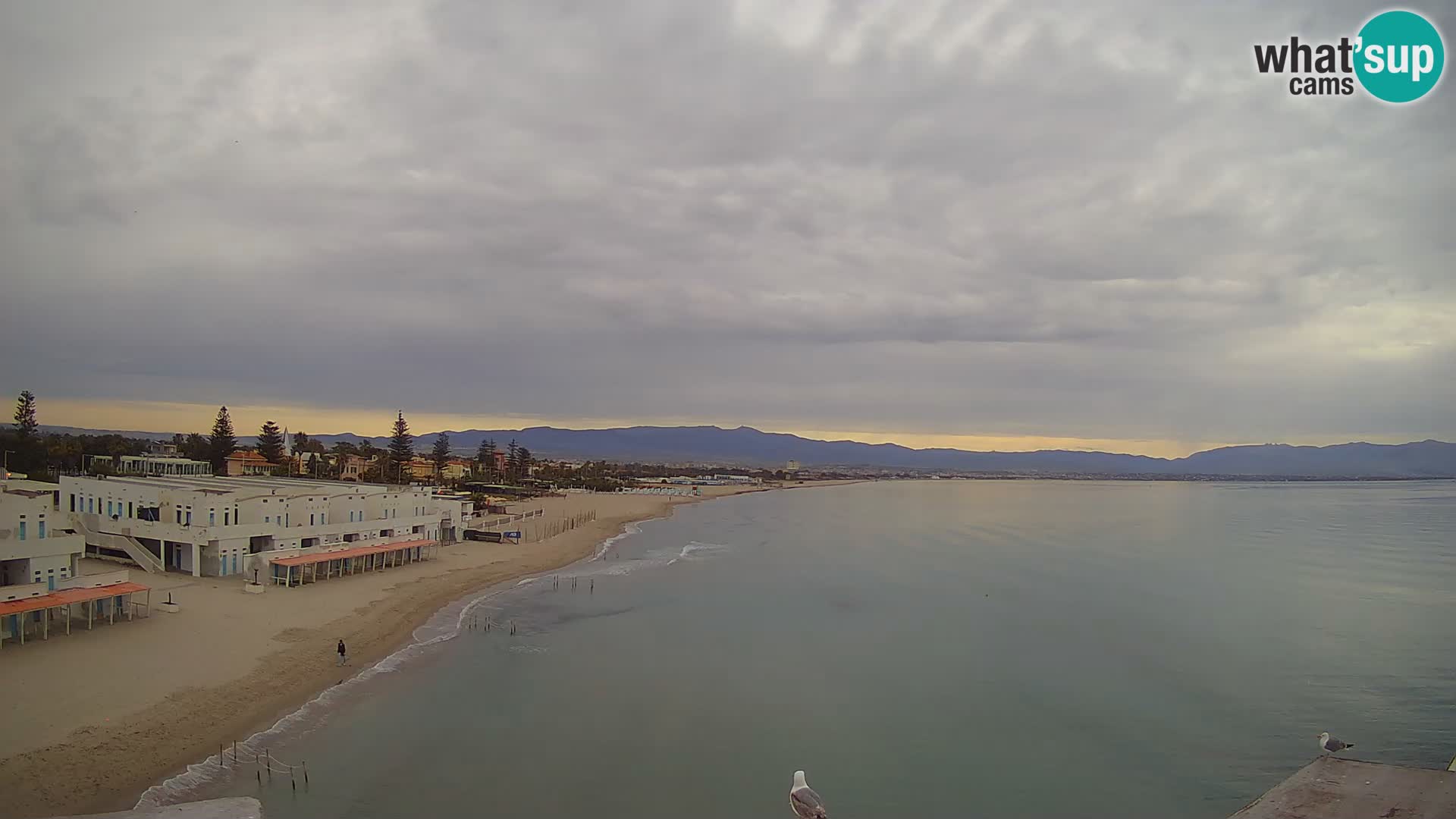 Web kamera uživo Cagliarski zaljev – plaža Poetto – Sardinija