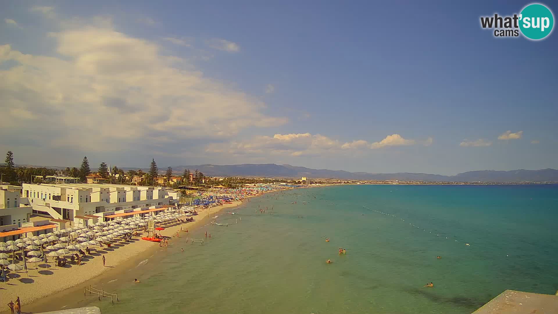 Spletna kamera v živo Cagliarski zaliv – plaža Poetto – Sardinija