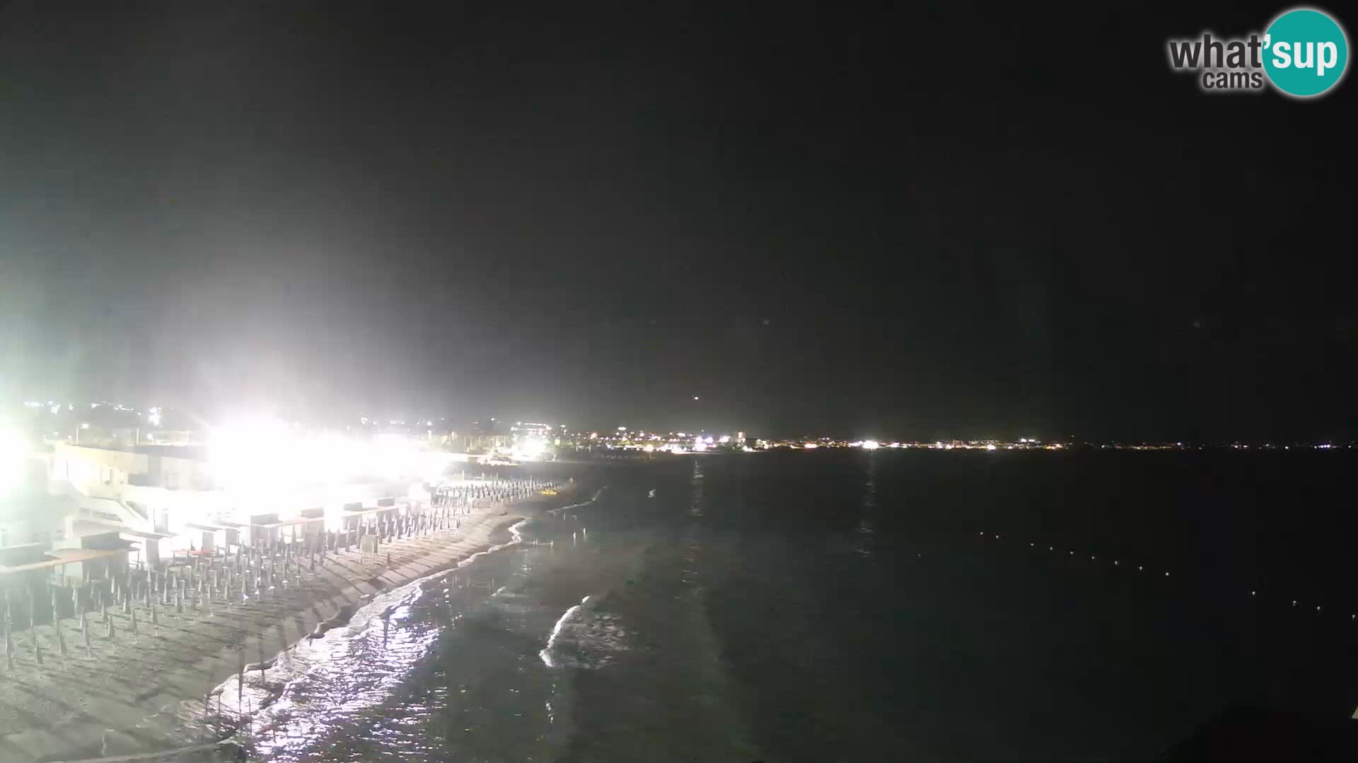 Spletna kamera v živo Cagliarski zaliv – plaža Poetto – Sardinija