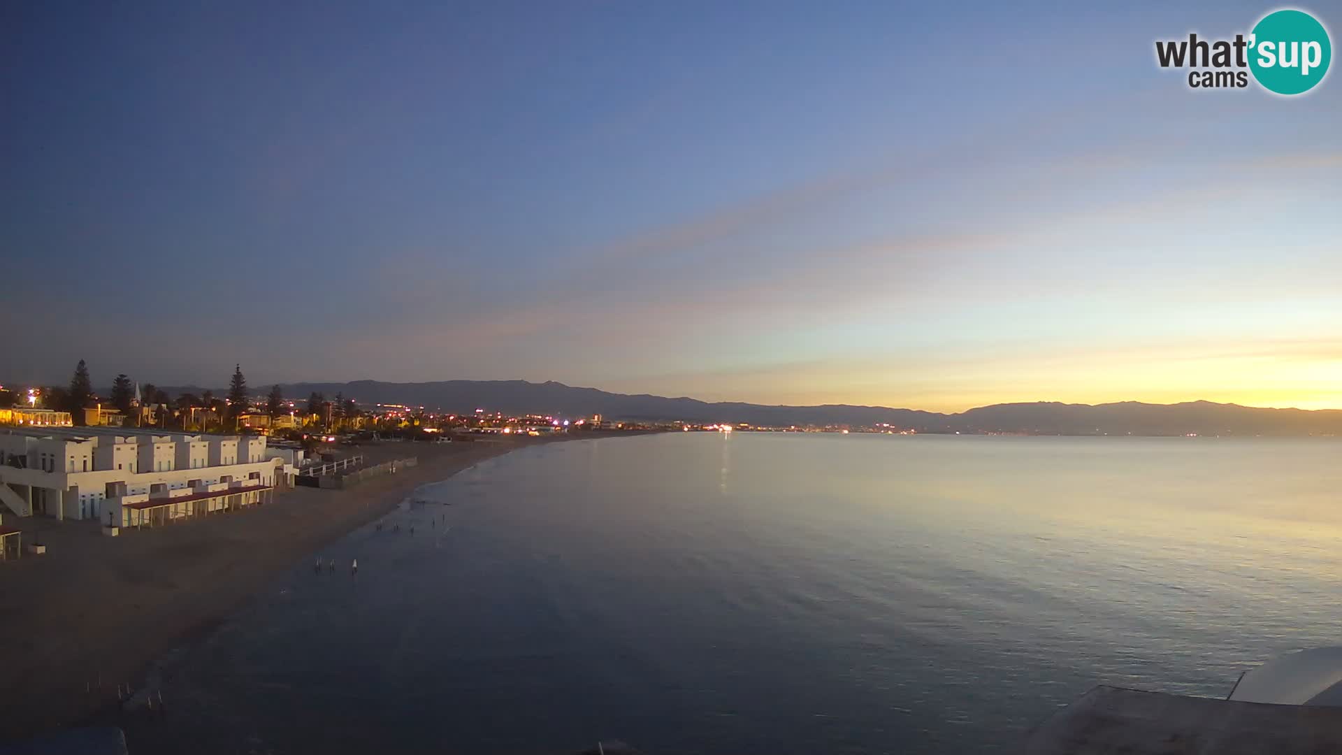 Web kamera uživo Cagliarski zaljev – plaža Poetto – Sardinija