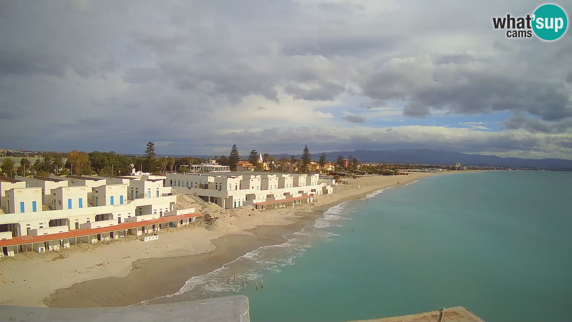 Web kamera uživo Cagliarski zaljev – plaža Poetto – Sardinija