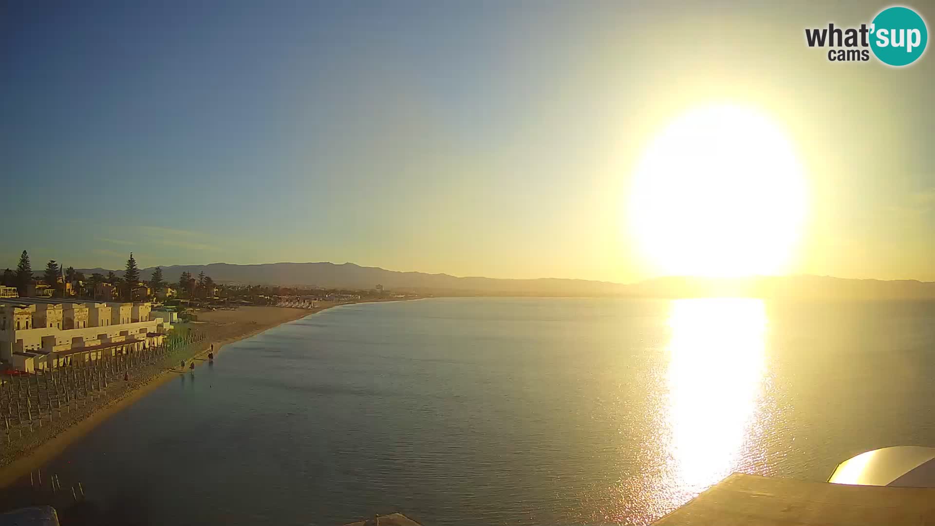 Web kamera uživo Cagliarski zaljev – plaža Poetto – Sardinija
