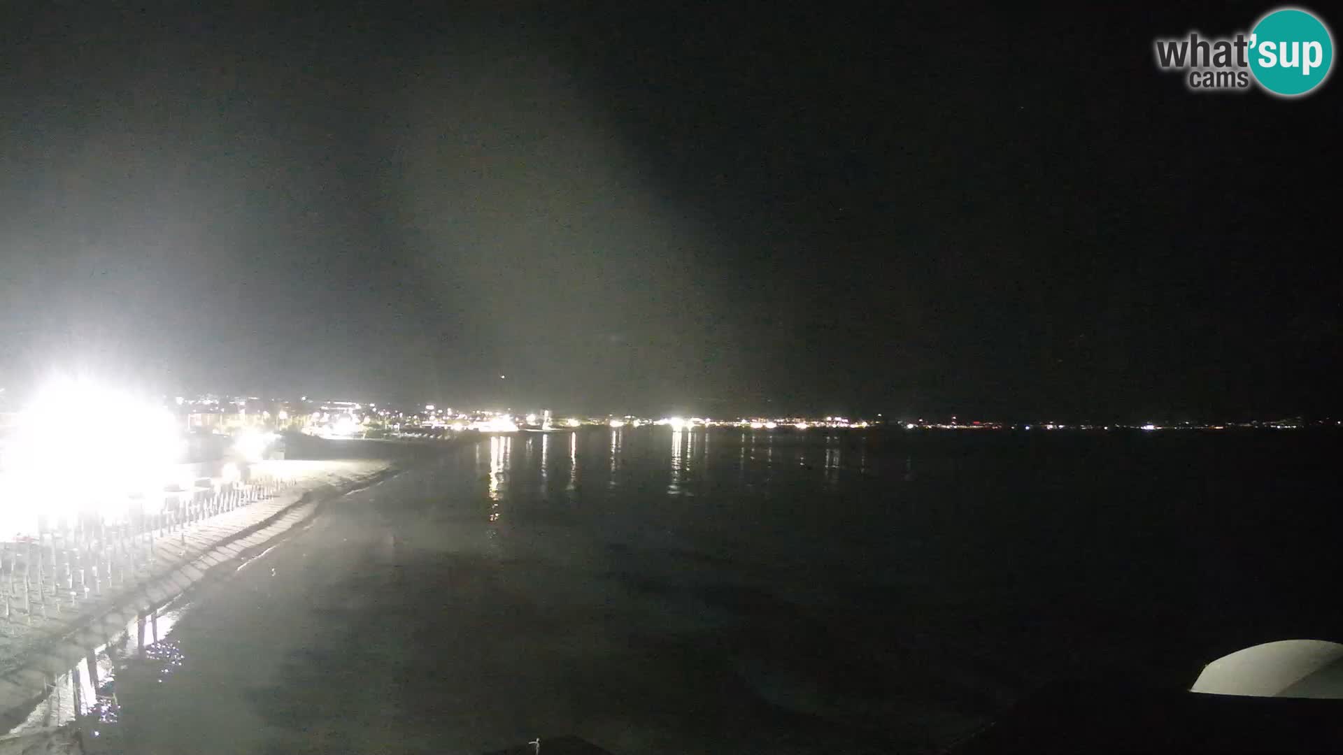 Spletna kamera v živo Cagliarski zaliv – plaža Poetto – Sardinija