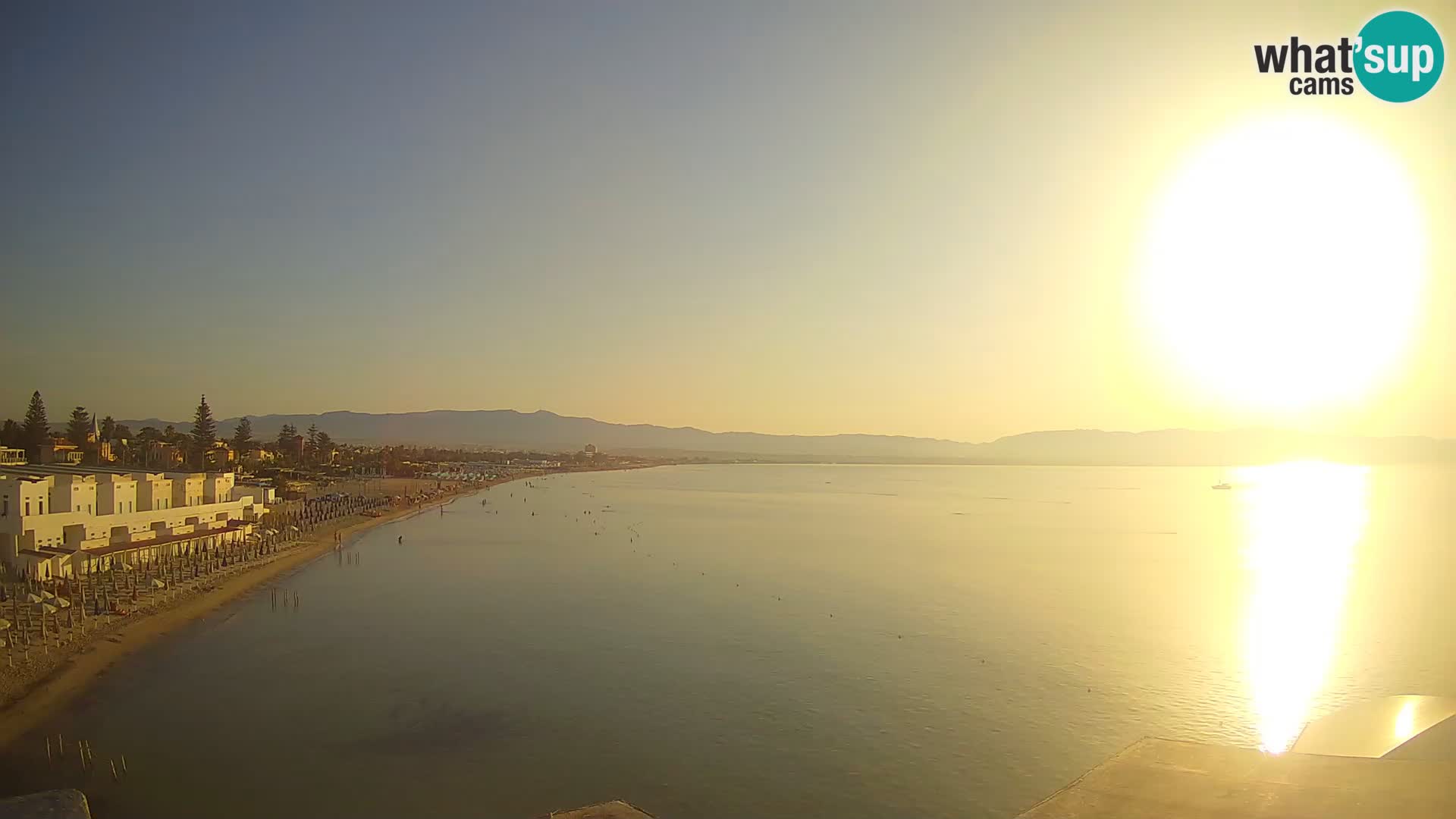 Web kamera uživo Cagliarski zaljev – plaža Poetto – Sardinija