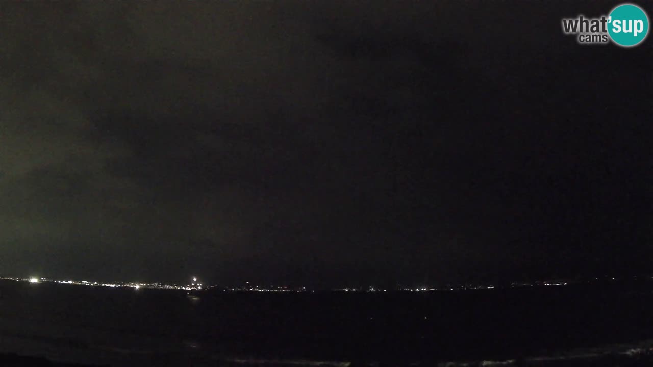 Spletna kamera Cagliari Windsurf Club – Pogled v živo s plaže Poetto