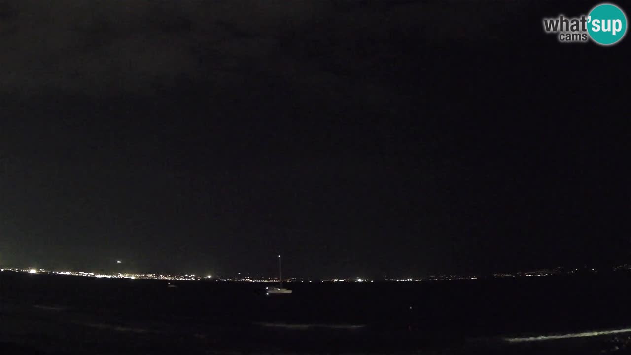 Web kamera Cagliari Windsurf Club – Poetto plaža uživo